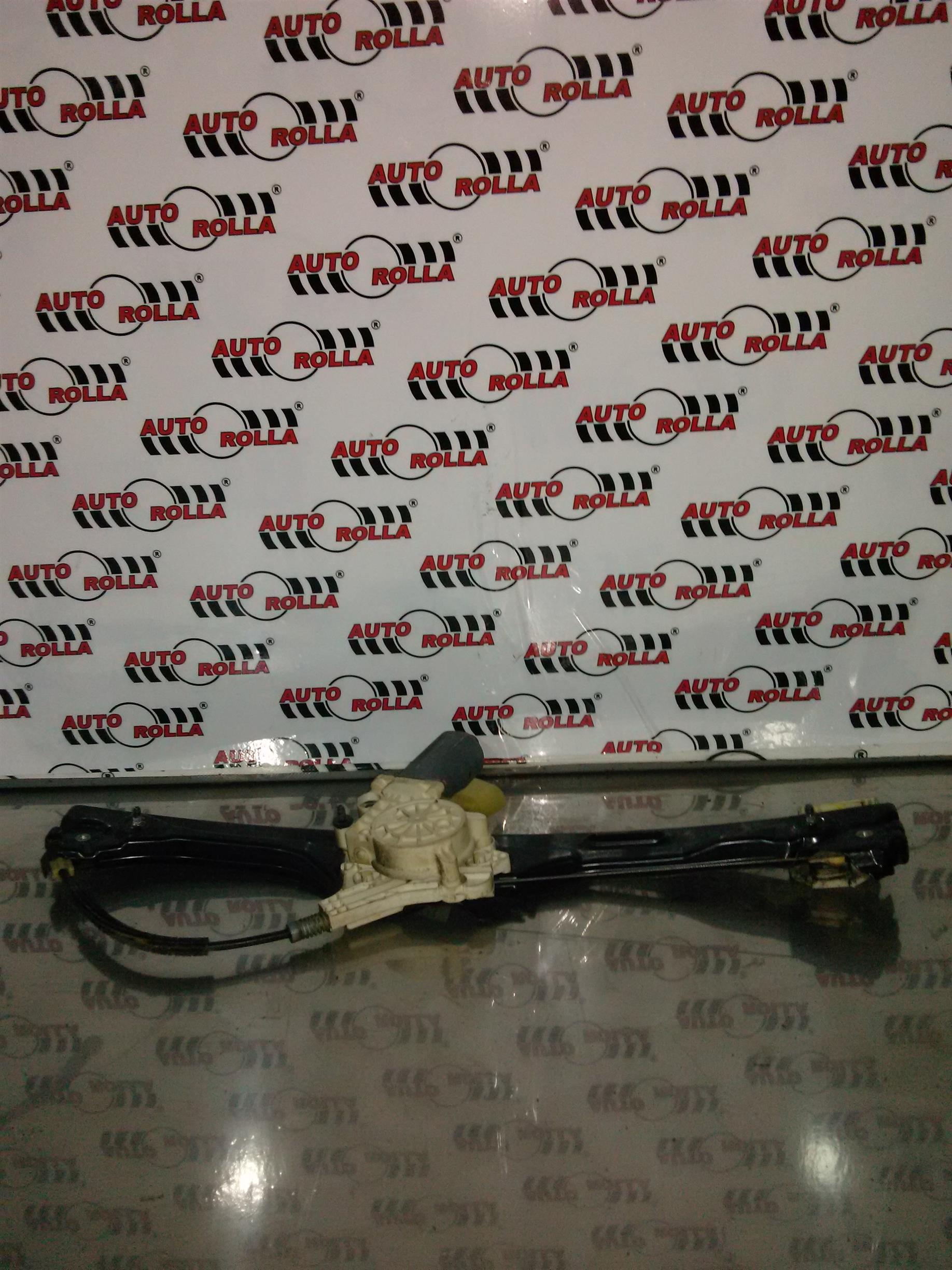 macara electrica stanga spate BMW X5 E70, an 2008