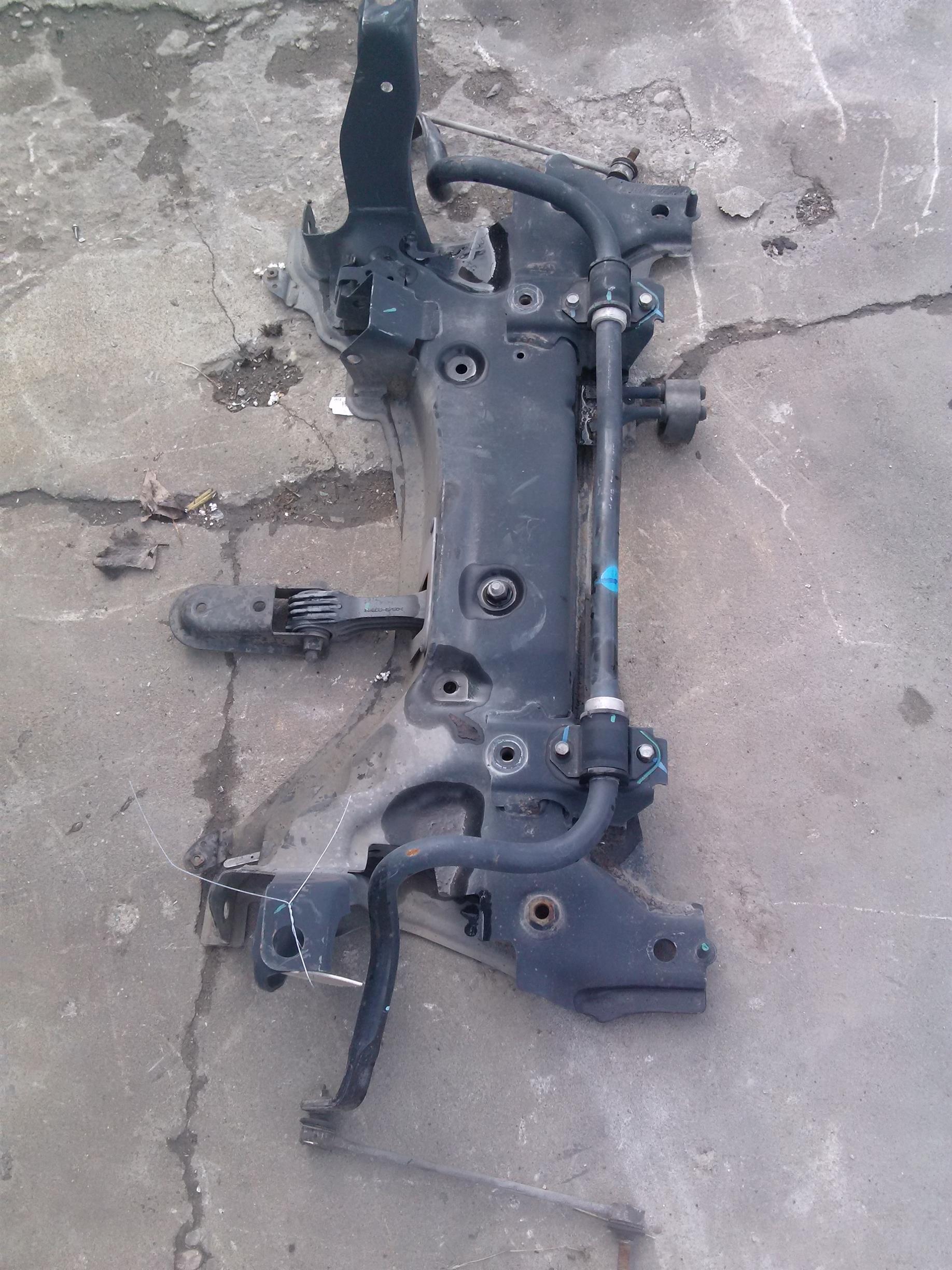 Punte fata Ford Focus 2, an 2005