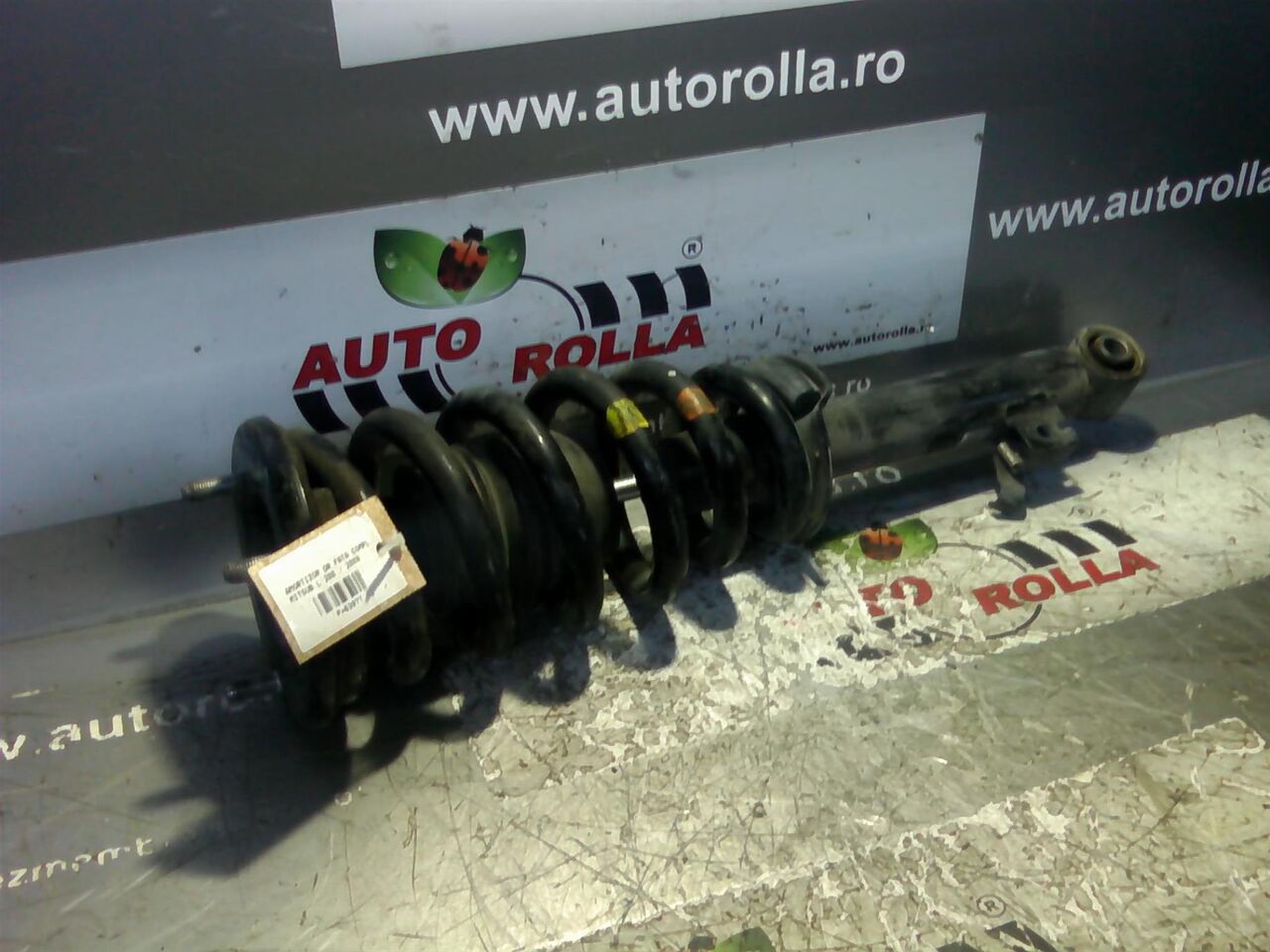 amortizor dreapta fata complet Mitsubishi L200, an 2008