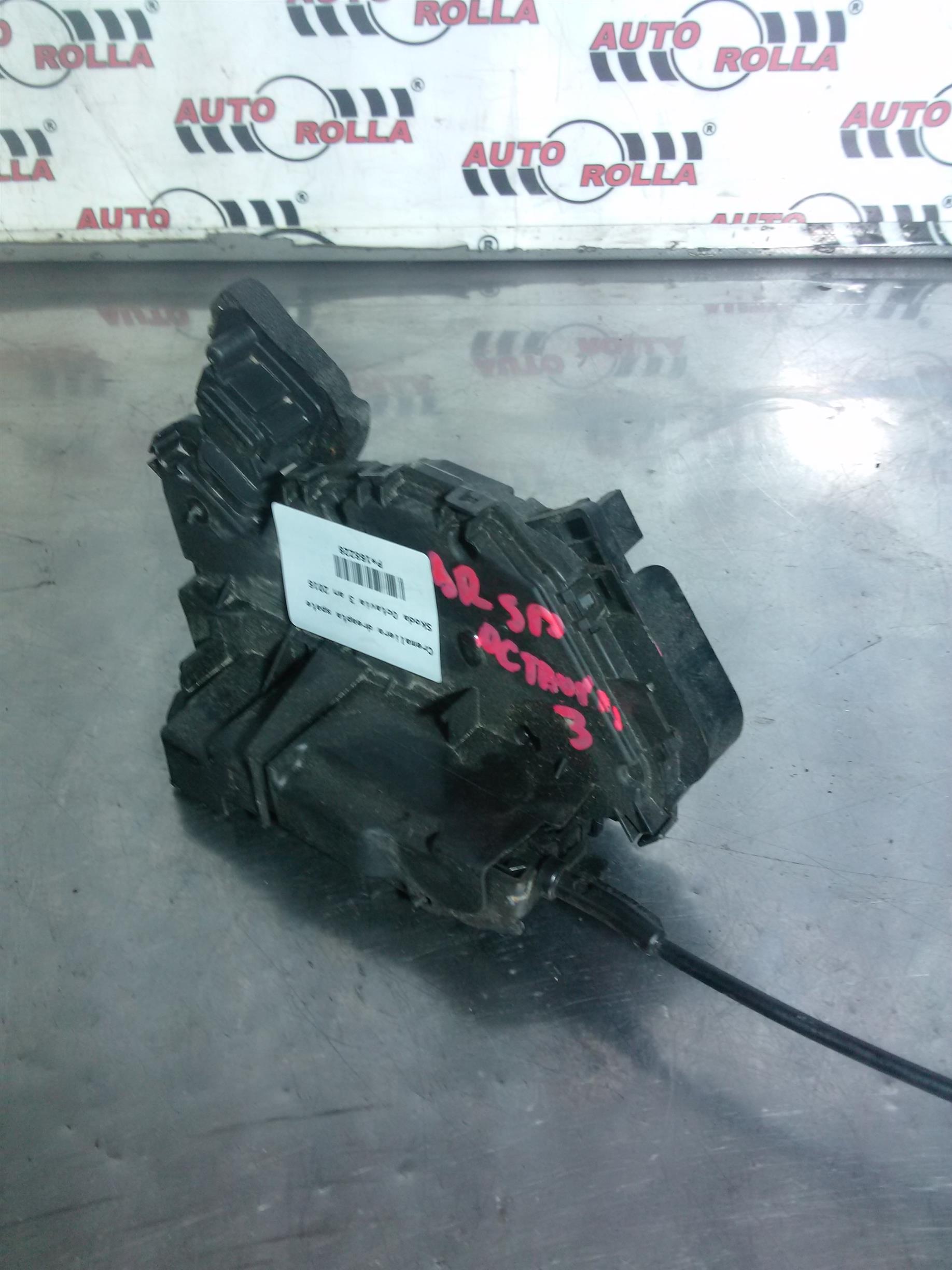 Cremaliera dreapta spate Skoda Octavia 3 an 2016