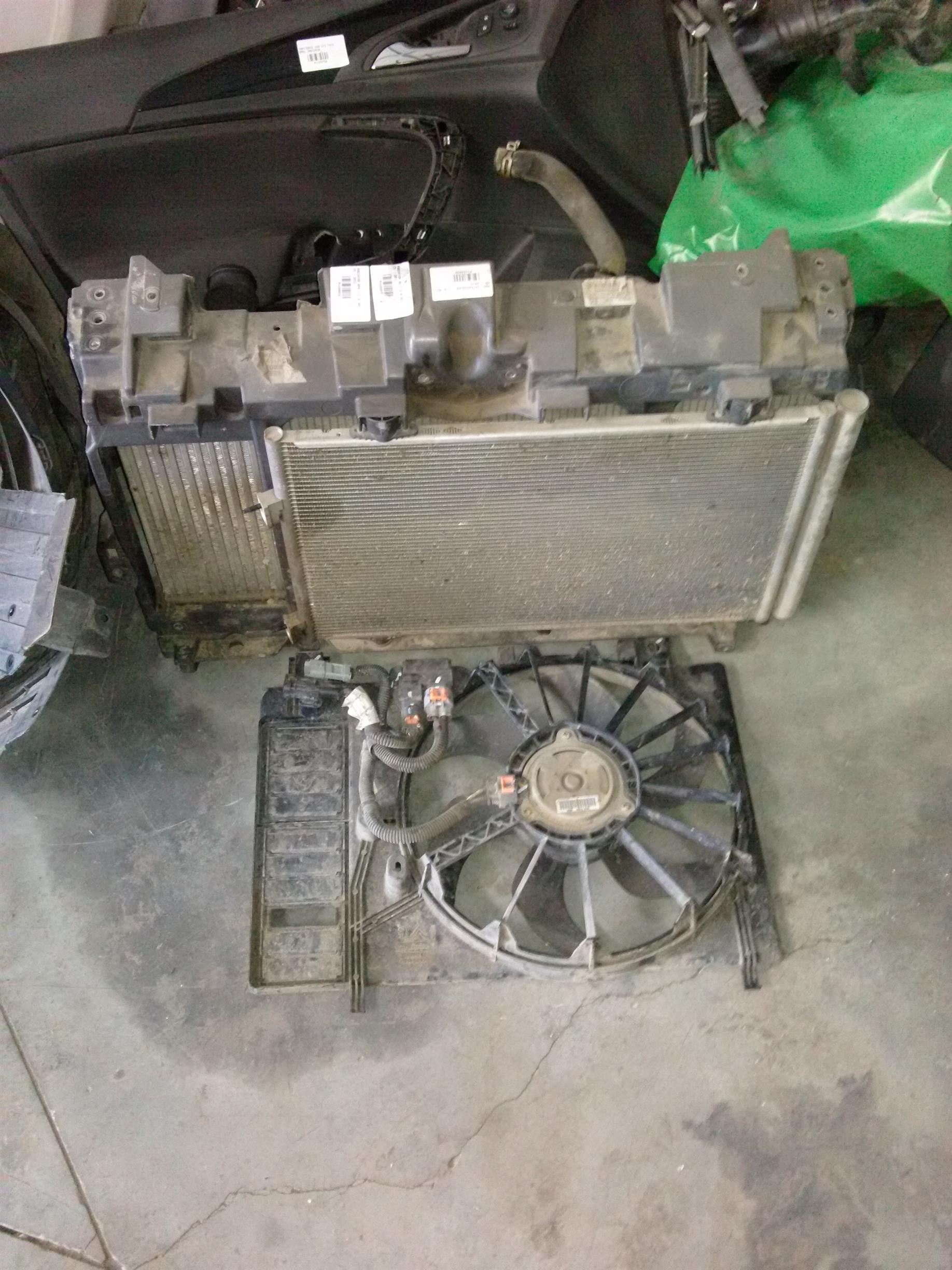 radiator apa Citroen C5, 1.6HDI, an 2012