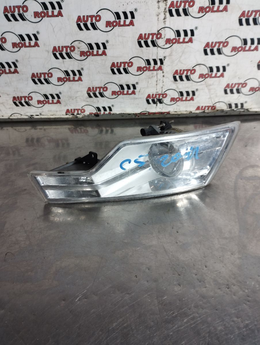 Protector dreapta Citroen C5 an 2014 