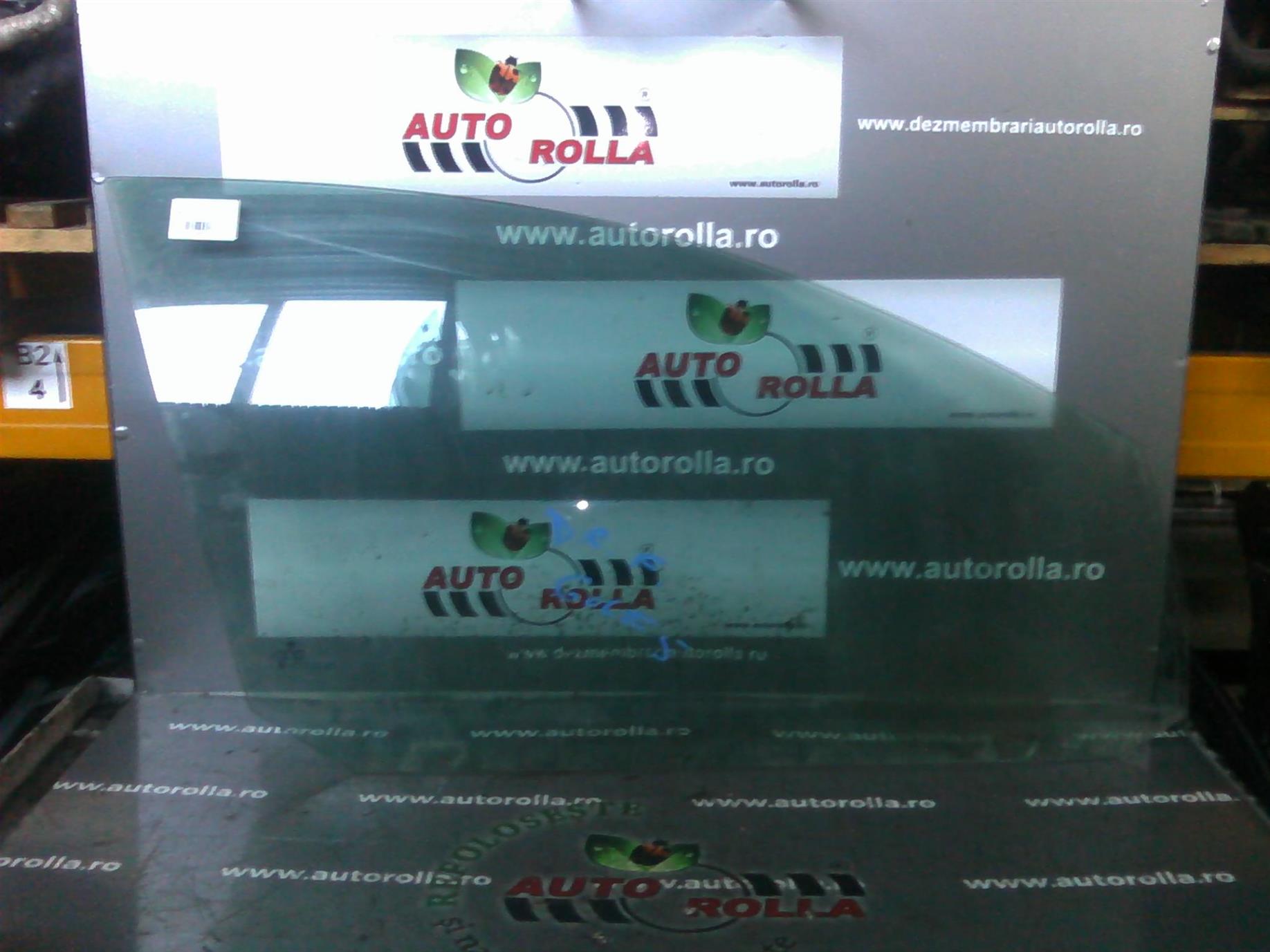 geam dreapta fata 4 usi Volkswagen Golf 5