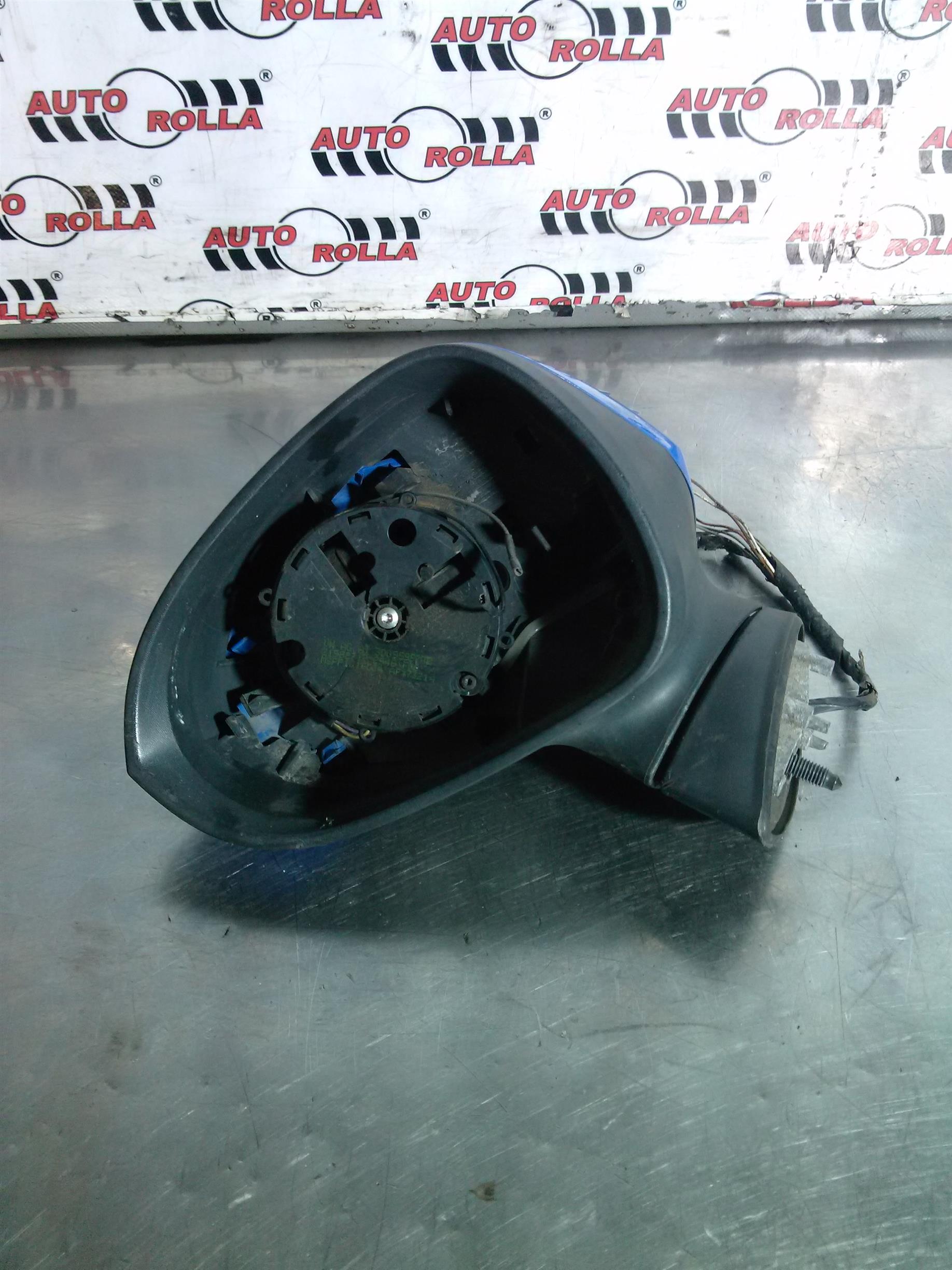 Oglinda stanga fata geam Seat Ibiza, an 2008
