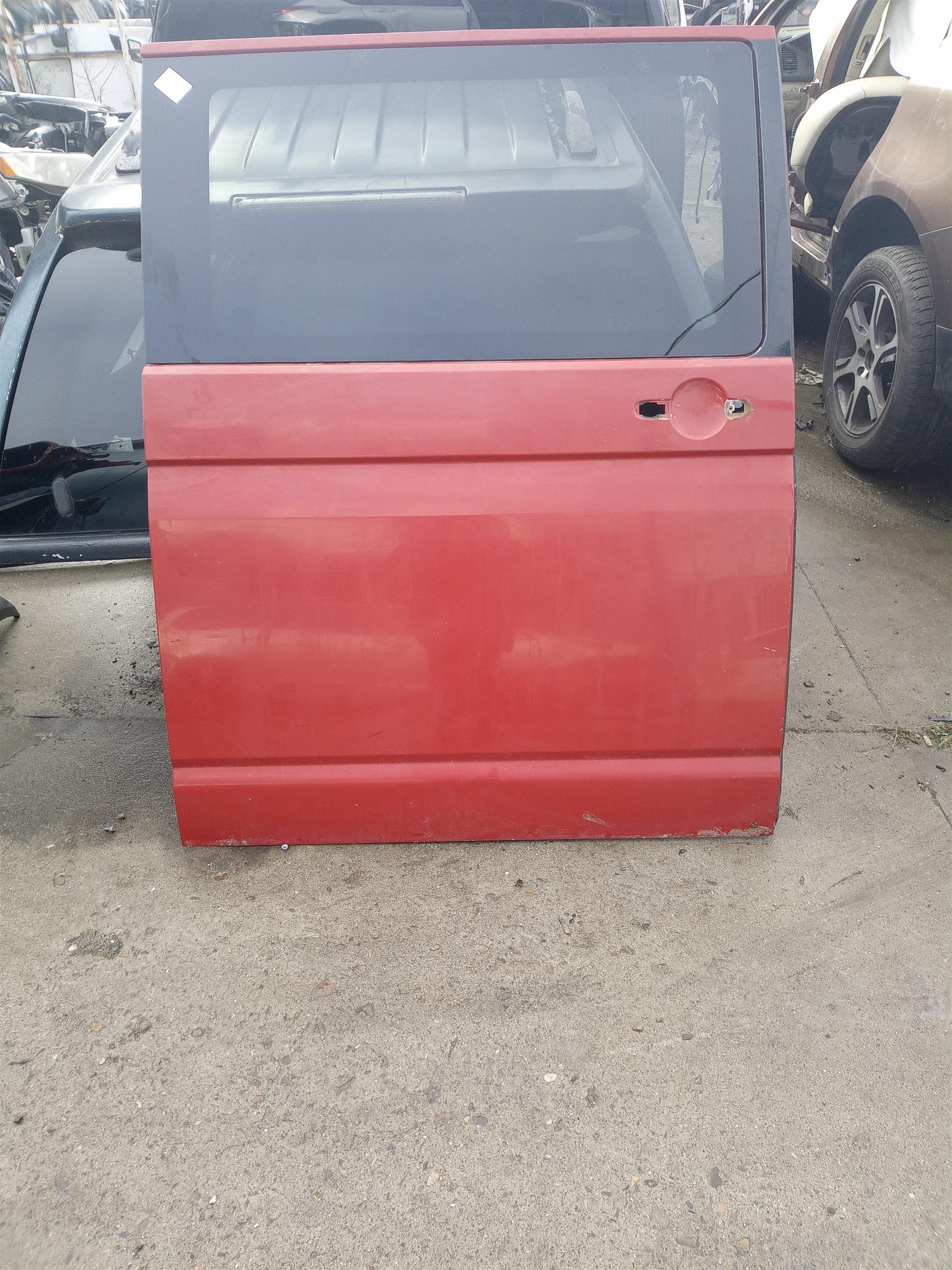 Usa laterala Volkswagen T5, 2.5 tdi, an 2004, euro 3, AXD