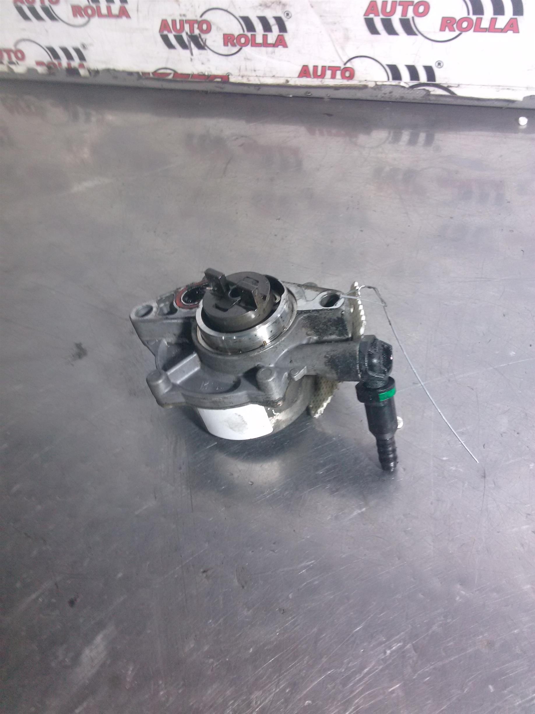 Pompa vacuum Peugeot 206, 1.4HDI, an 2005