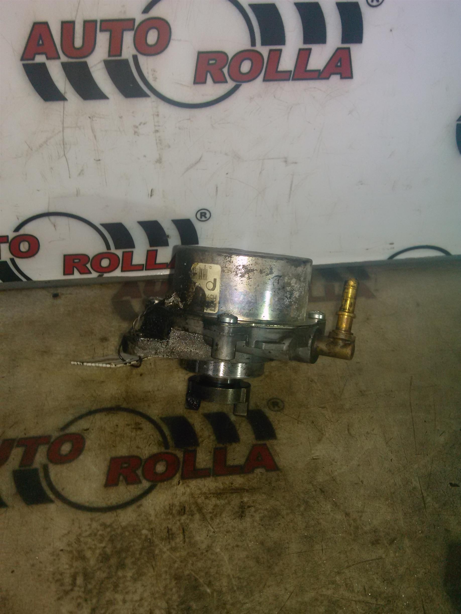 Pompa vacuum Opel Corsa D 1.3D an 2008