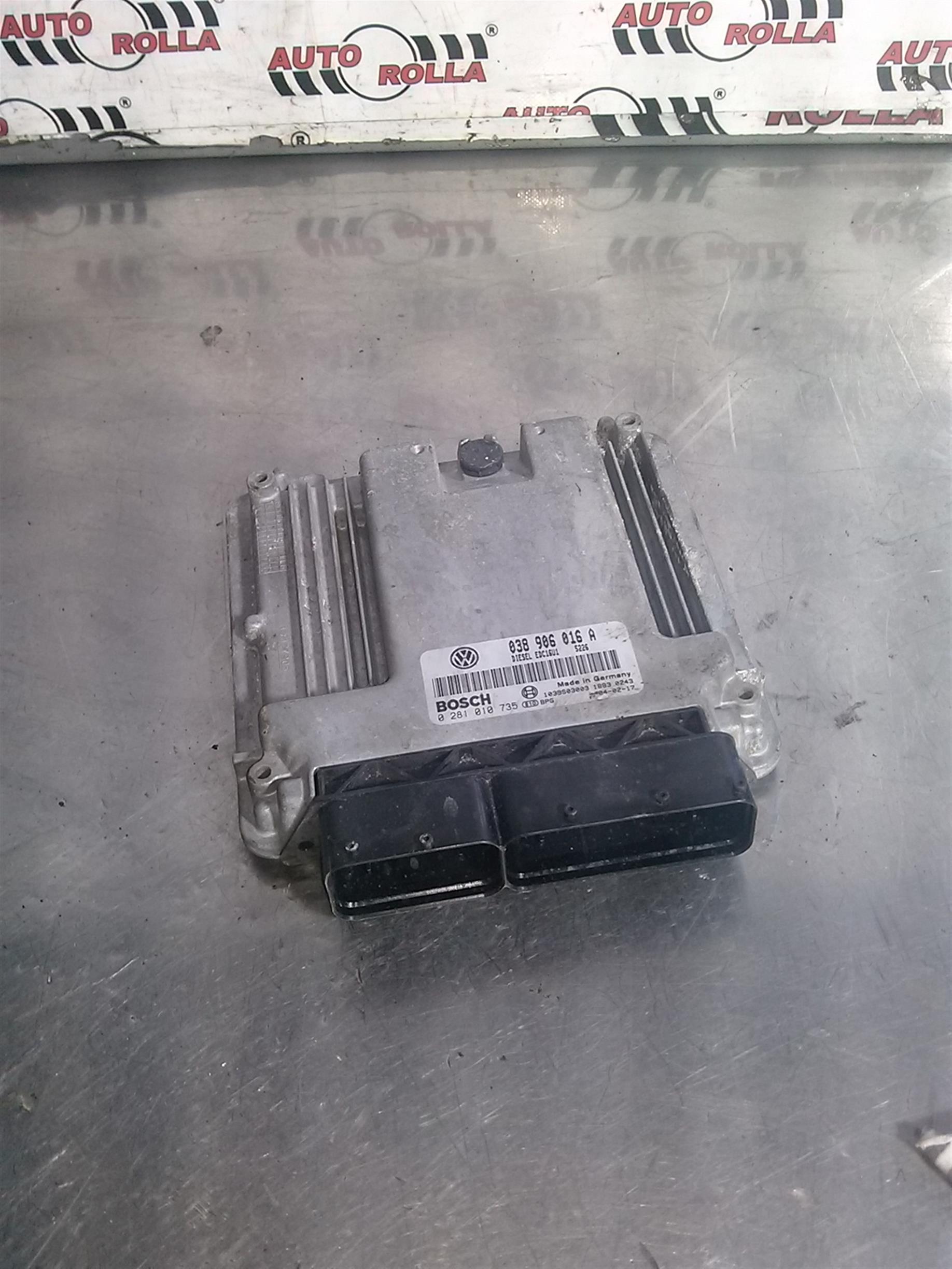 Calculator motor Volkswagen Transporter T5, 1.9 tdi, an 2007