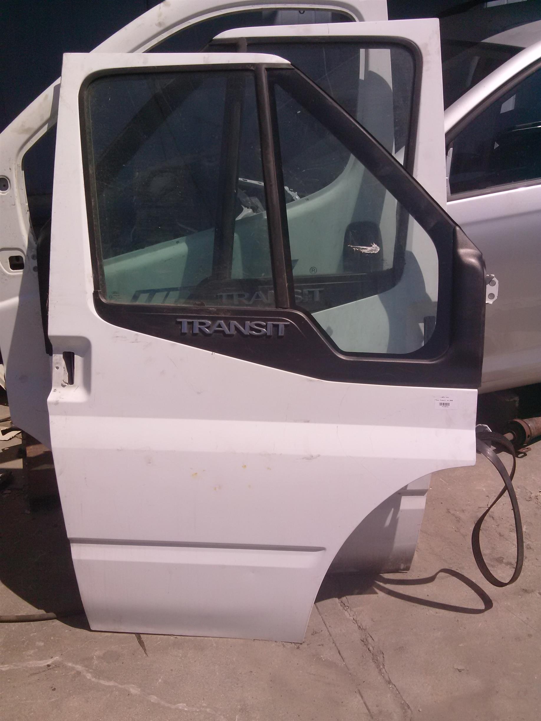 Usa dreapta fata Ford Transit, an 2008