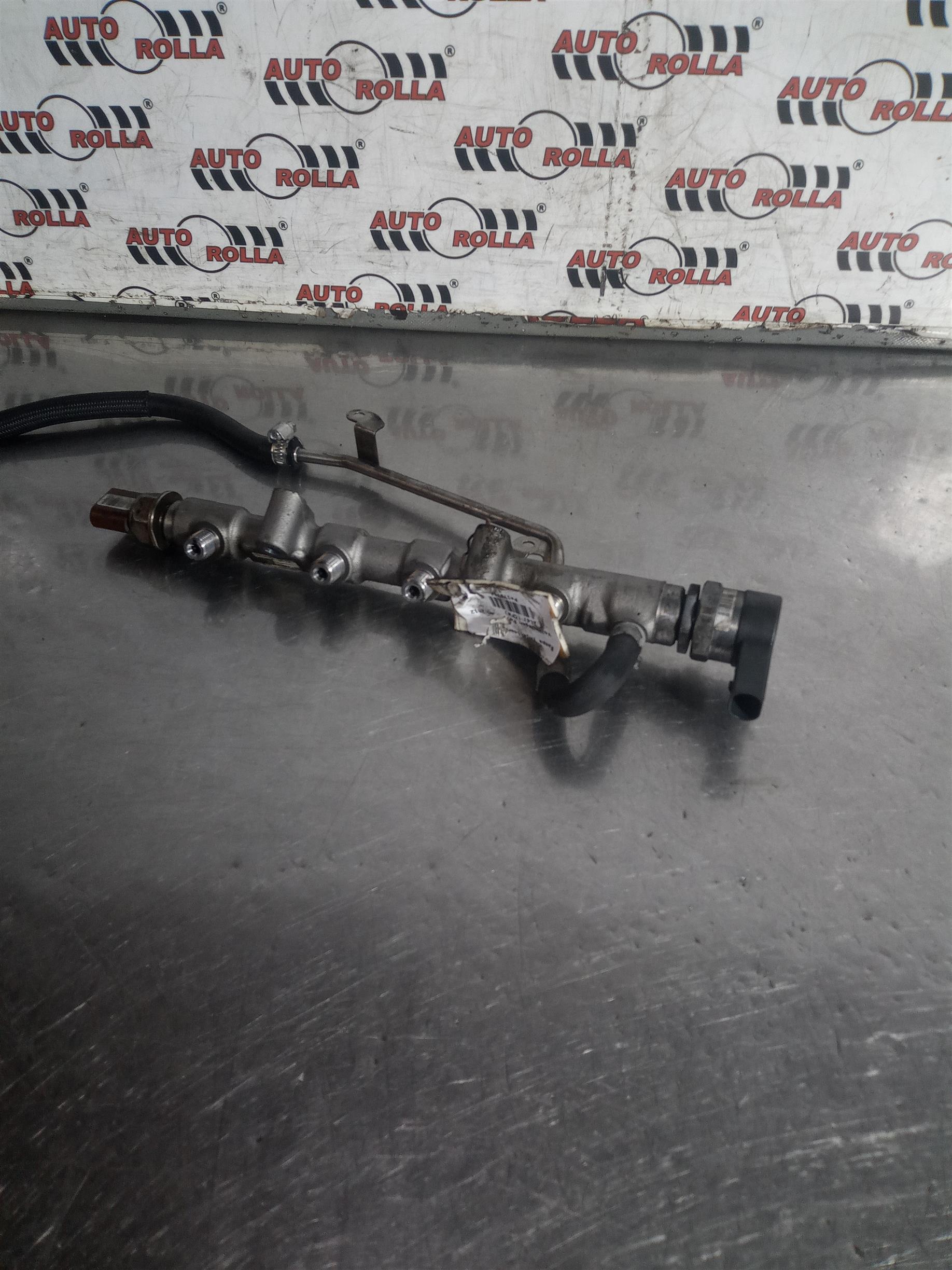 Rampa injectoare Volkswagen Polo , an 2012 , 1.2tdi (CFW)