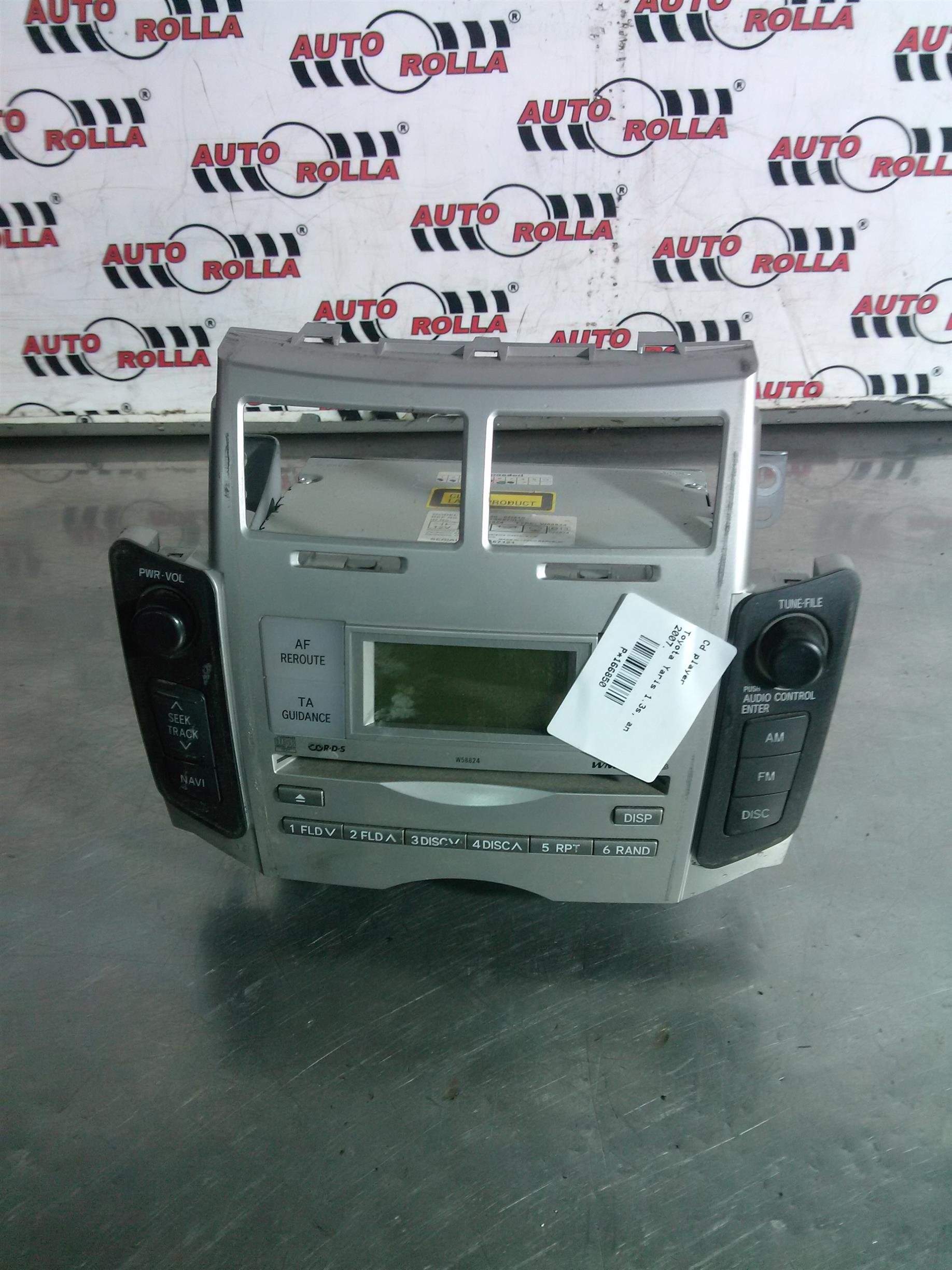 Cd player Toyota Yaris 1.3s, an 2007.