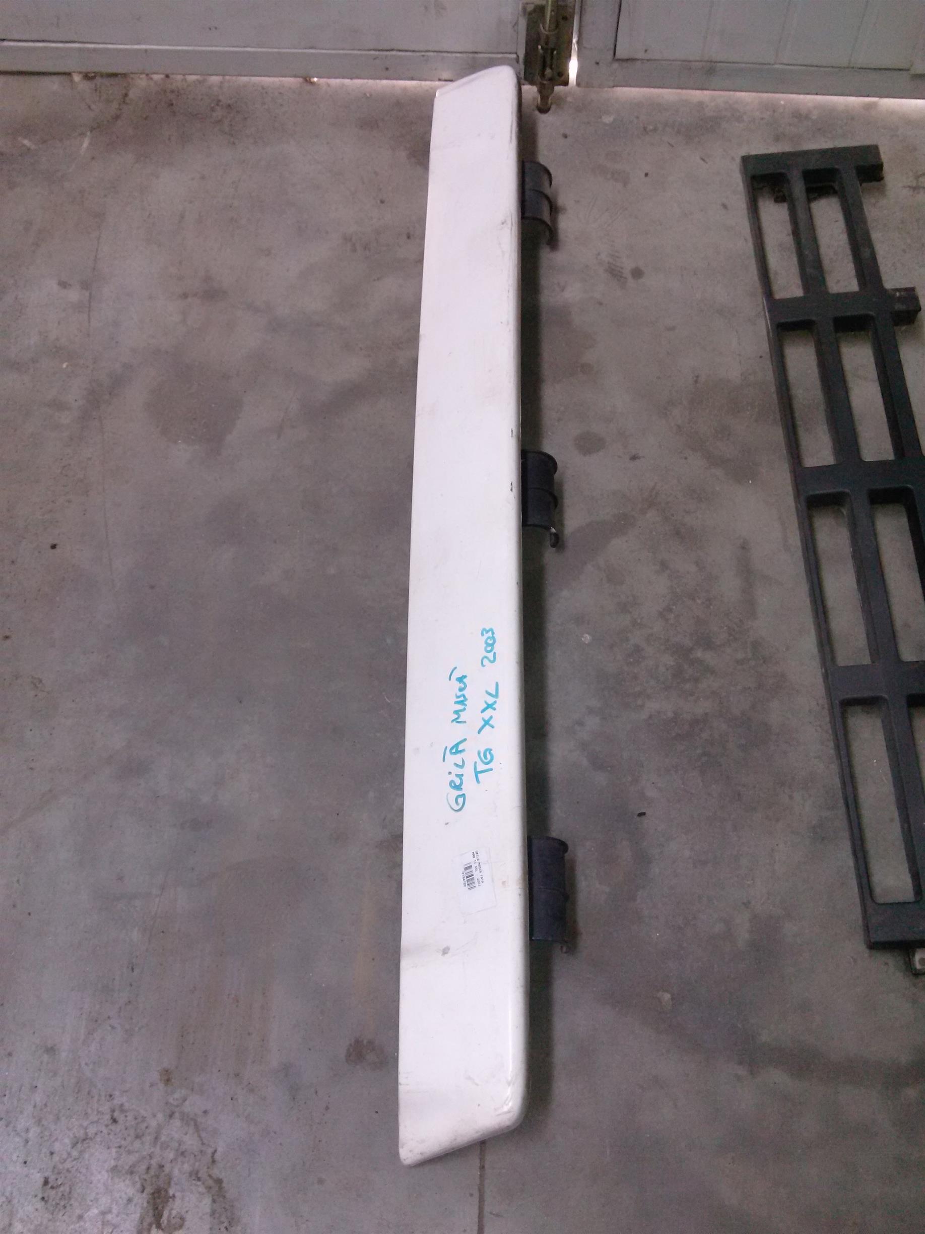 grila masca fata MAN TG XXL, an 2003
