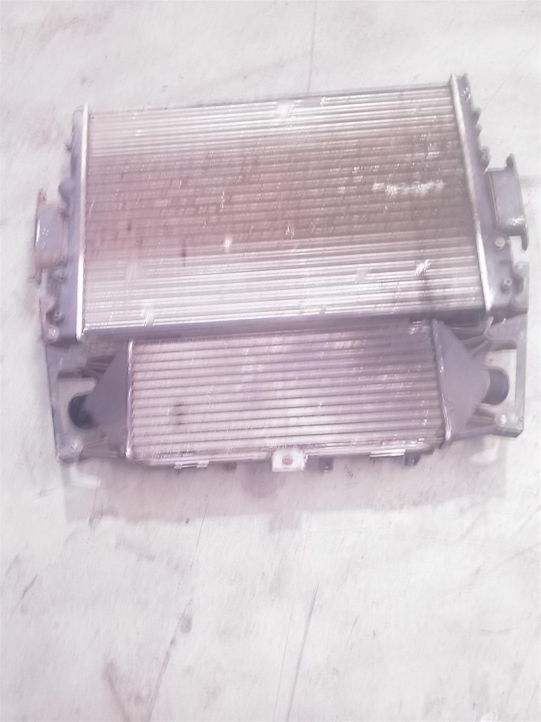 Radiator apa Iveco Daily, 2.3d, an 2011