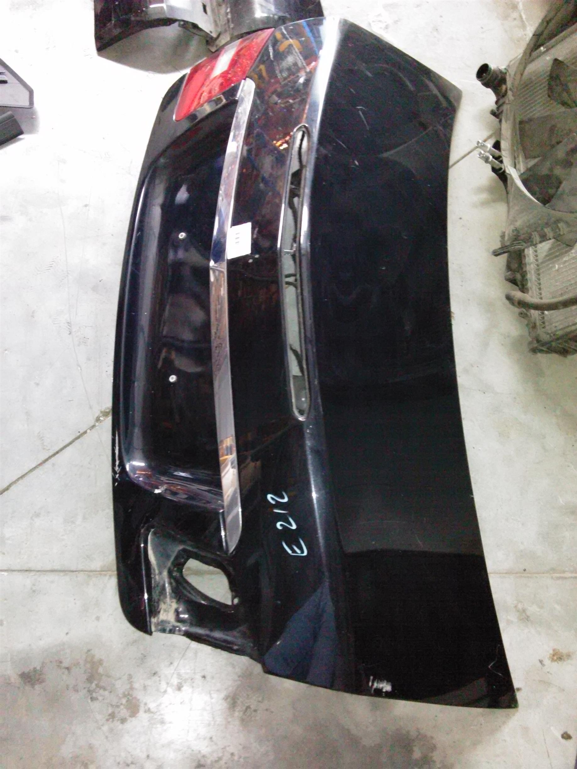 capota spate si stop stanga Mercedes Eclass W207 coupe, 2.2CDI, an 2011