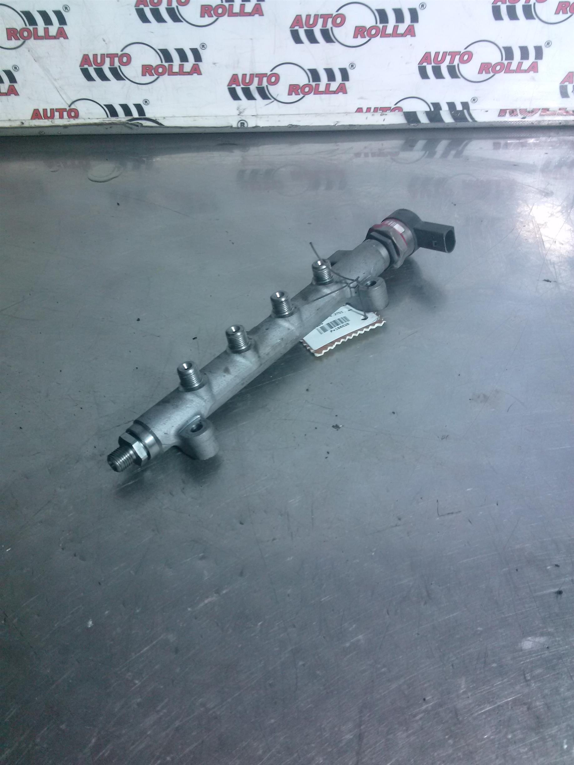 Rampa injectoare dreapta Audi A8 4H, 4.2TDI, an 2012 CDS