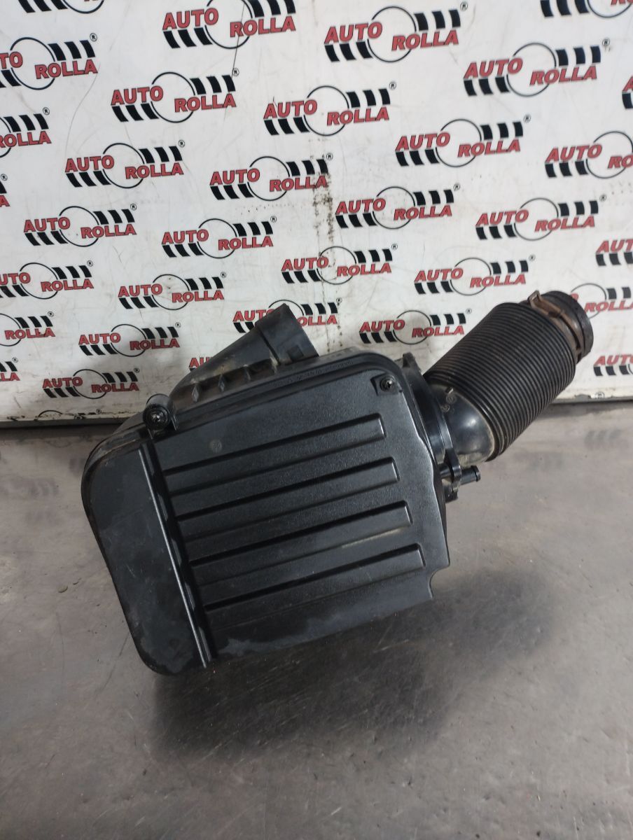 Carcasa filtru aer Volkswagen Golf 5 1.4tsi an 2009 