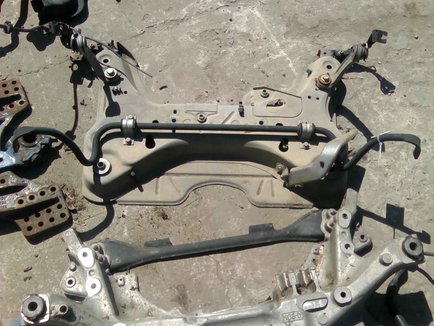 punte fata Renault Megane 3