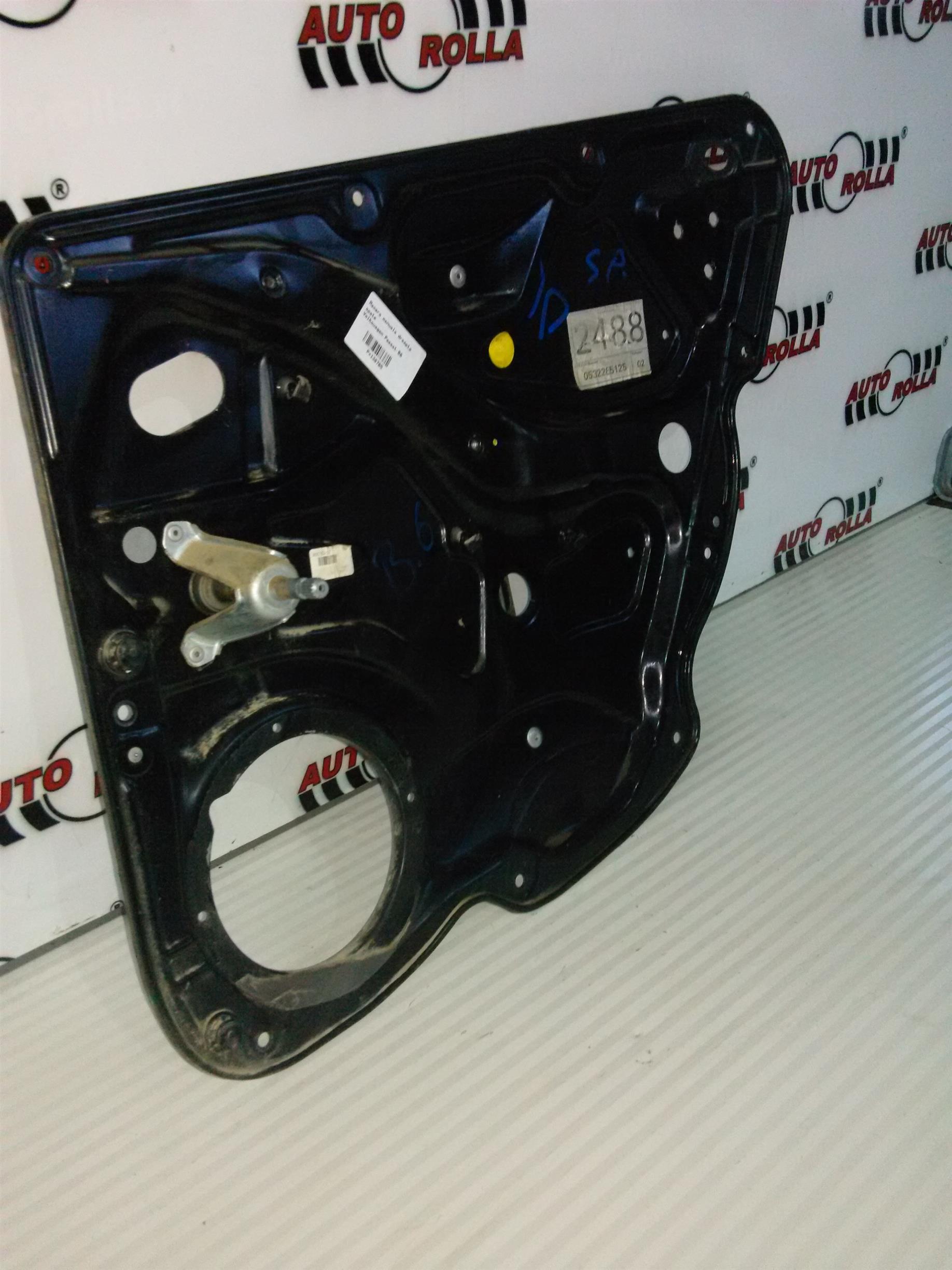 Macara manuala dreapta spate Volkswagen Passat B6