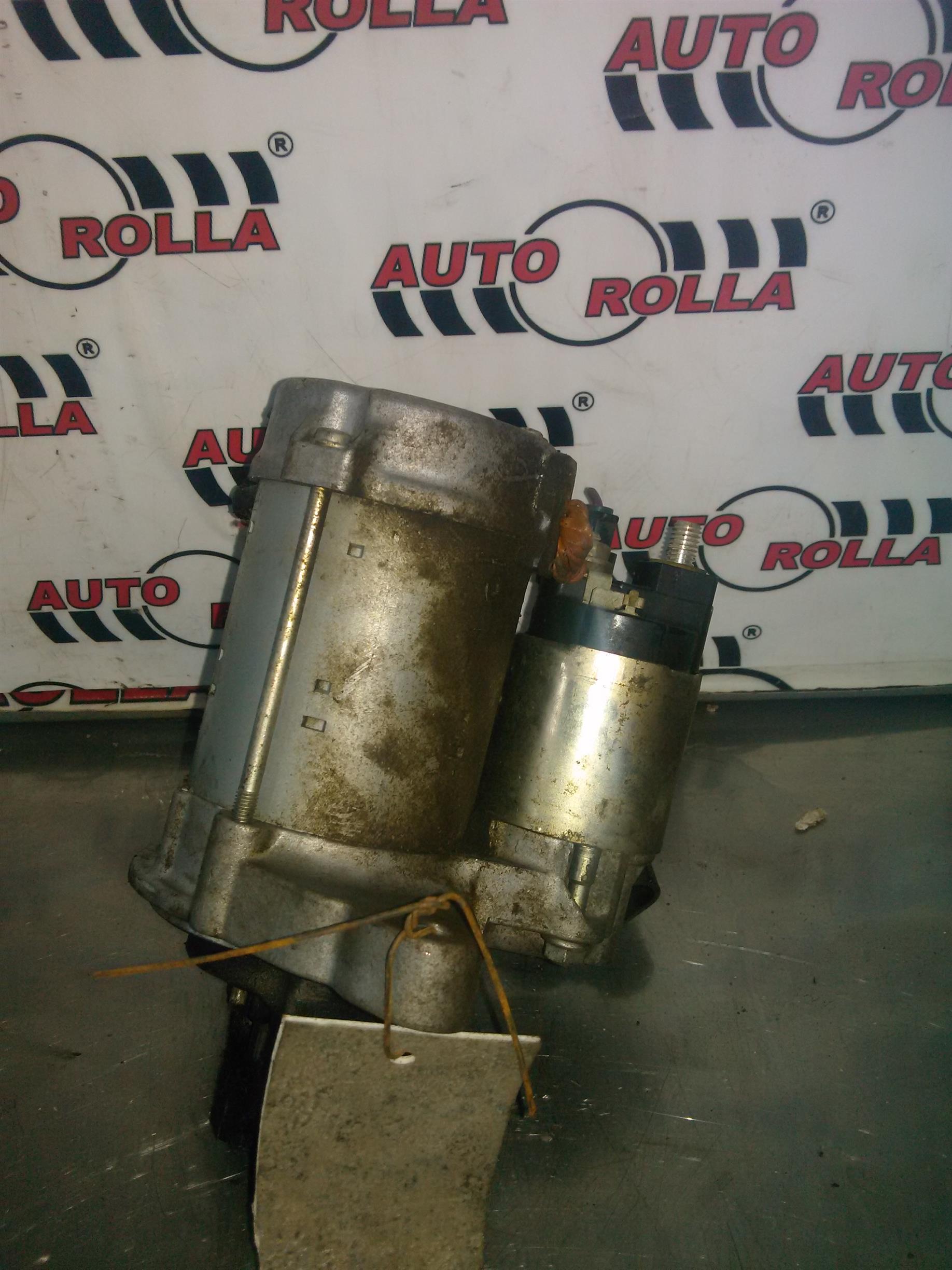 Electromotor Toyota Yaris 1.0 vvt-i an 2009