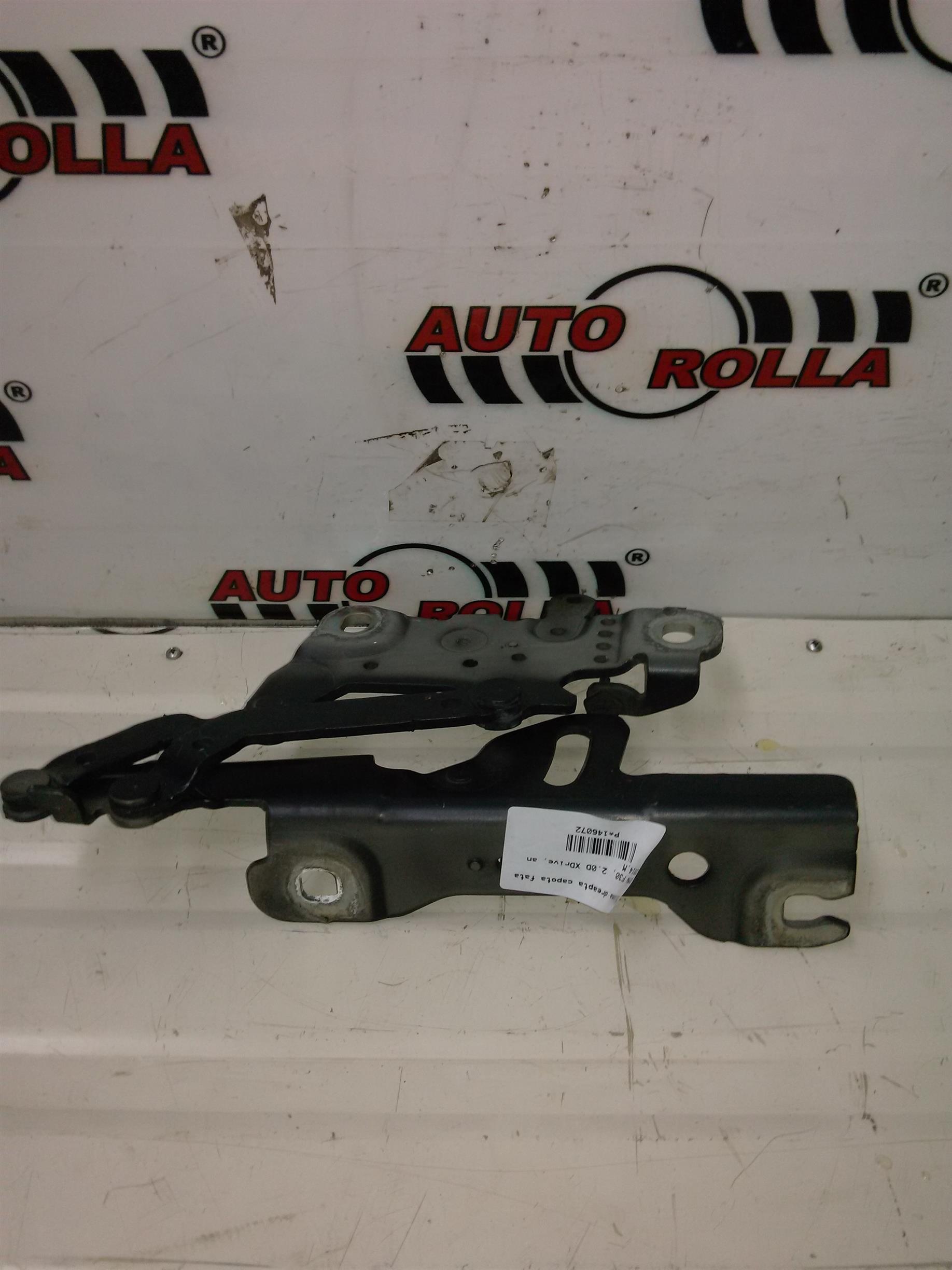 Balama dreapta capota fata BMW F30, 2.0D XDrive, an 2014,M