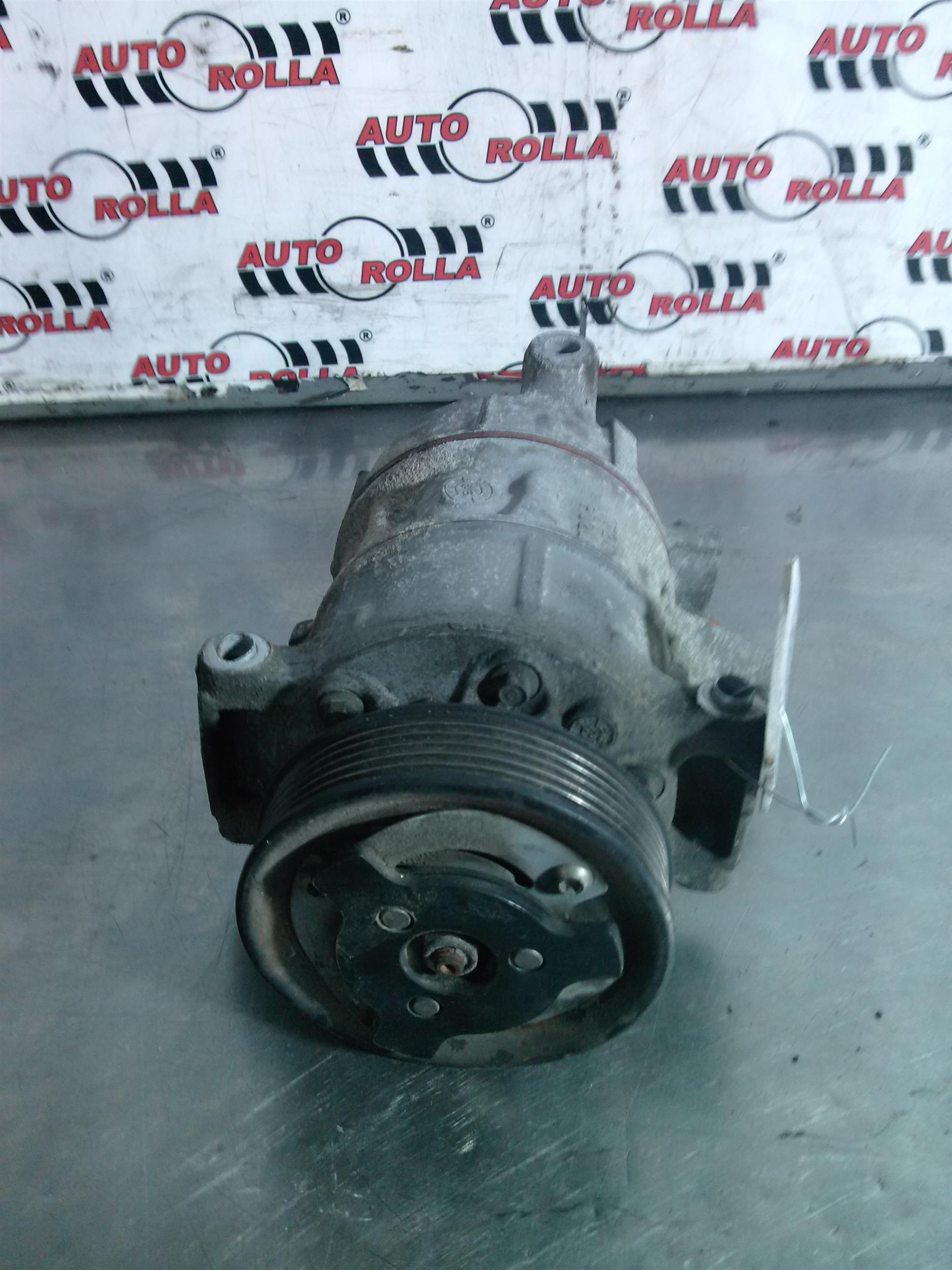 Compresor ac Volkswagen Polo ,1.6D , an, 2012