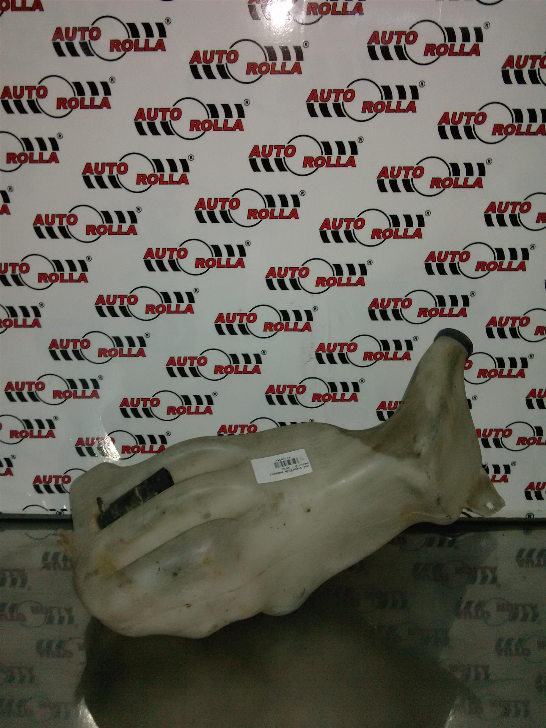 vas stropitor parbriz Iveco Daily 4, an 2012