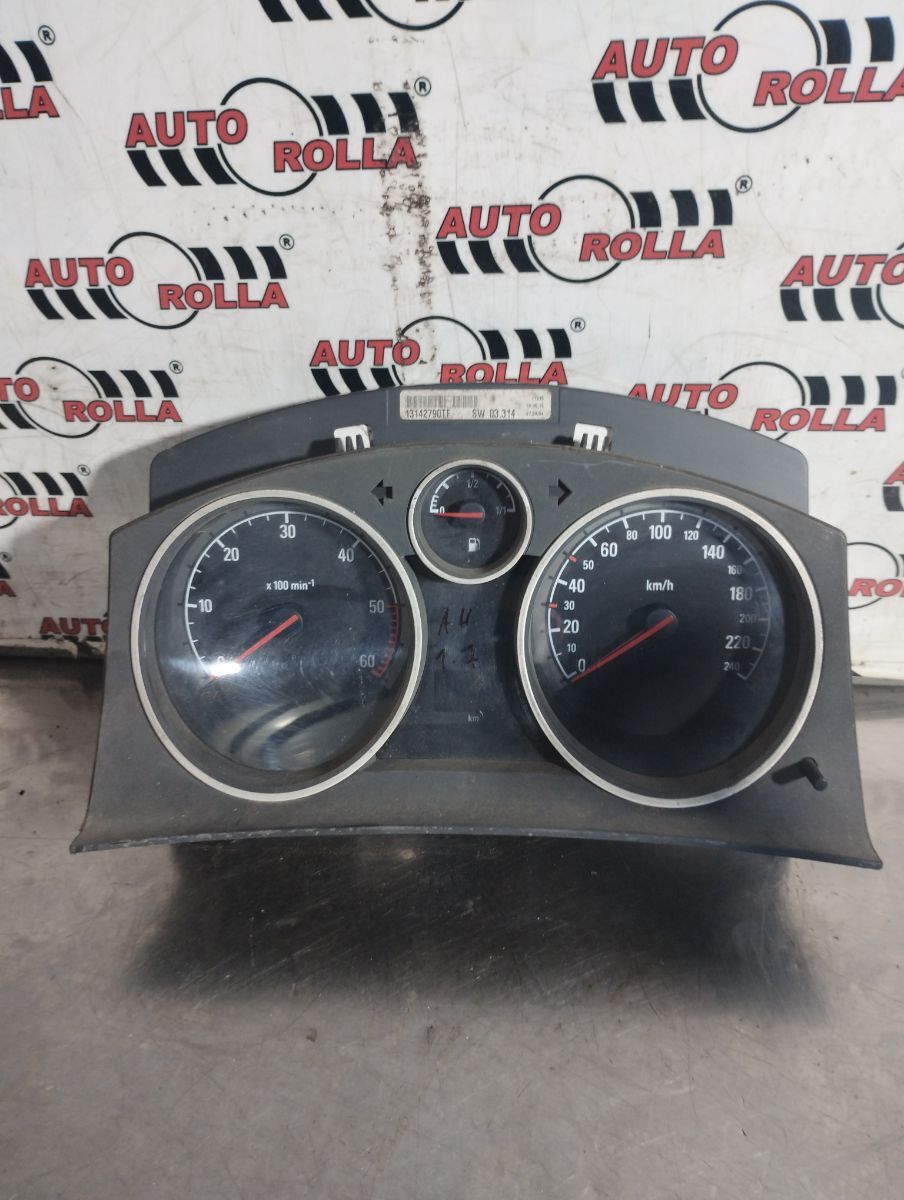Ceasuri bord Opel Astra H 1.7d an 2006