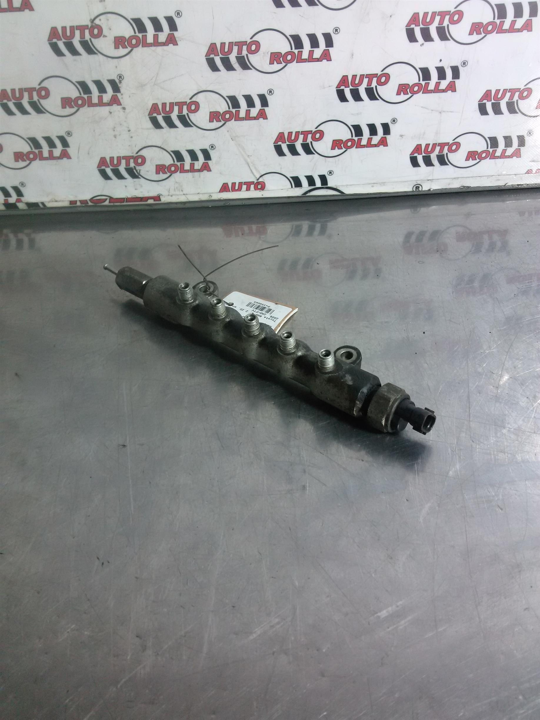 Rampa injectoare Toyota RAV 4, 2.2D, an 2006, 2AD-FTV