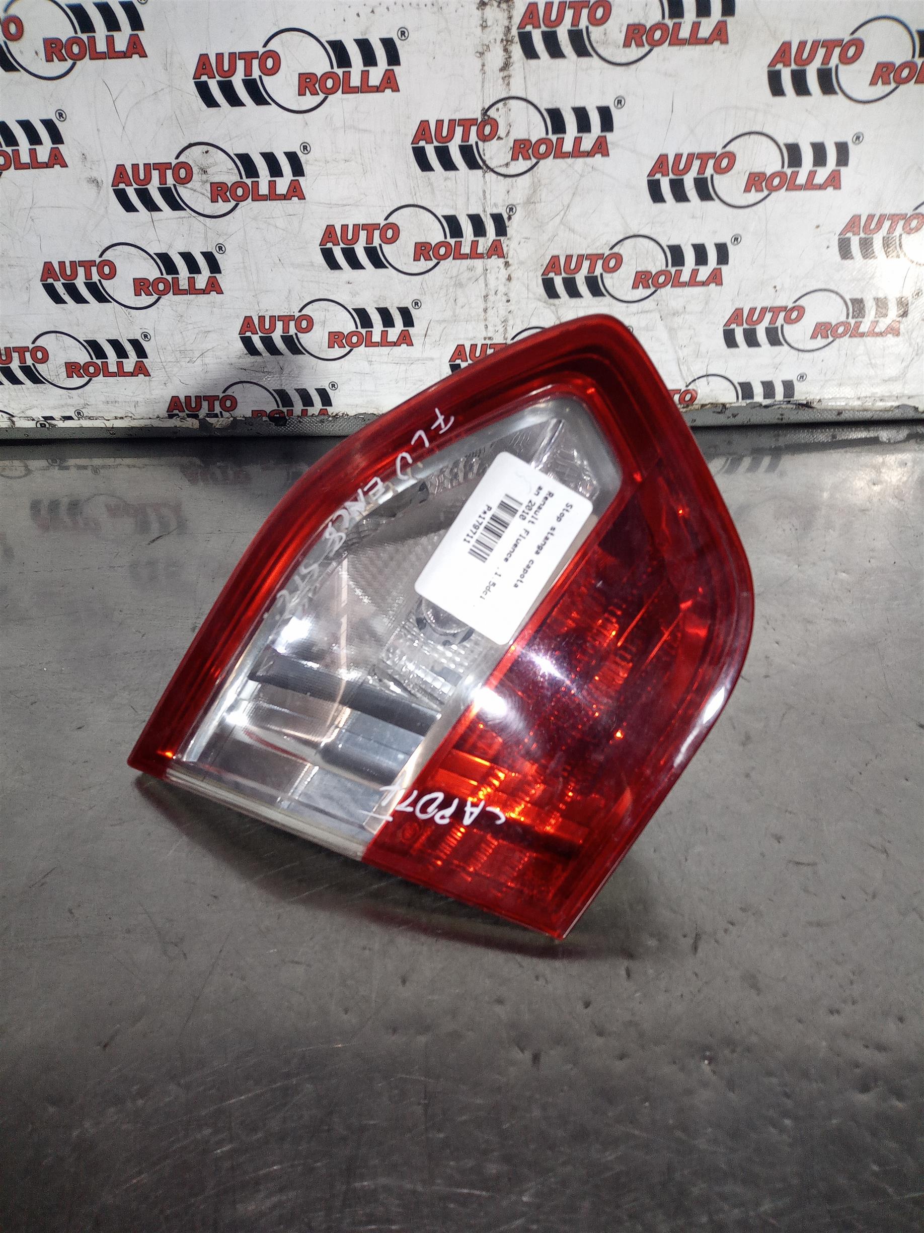 Stop stanga capota Renault Fluence ,1.5dci , an 2010