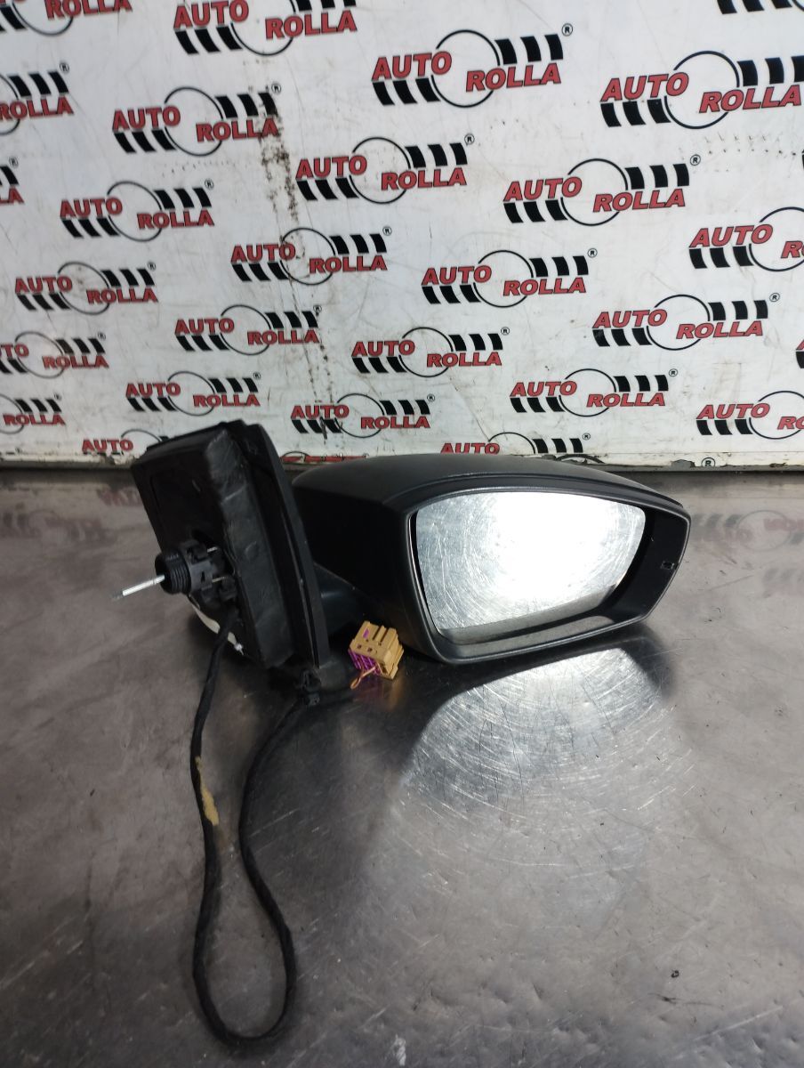 Oglinda dreapta fata Volkswagen Polo an 2012 