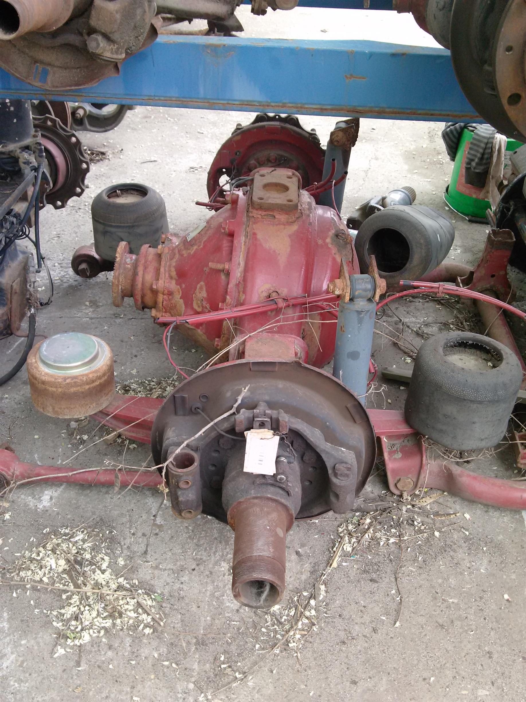 punte spate Iveco Eurocargo 19.5T