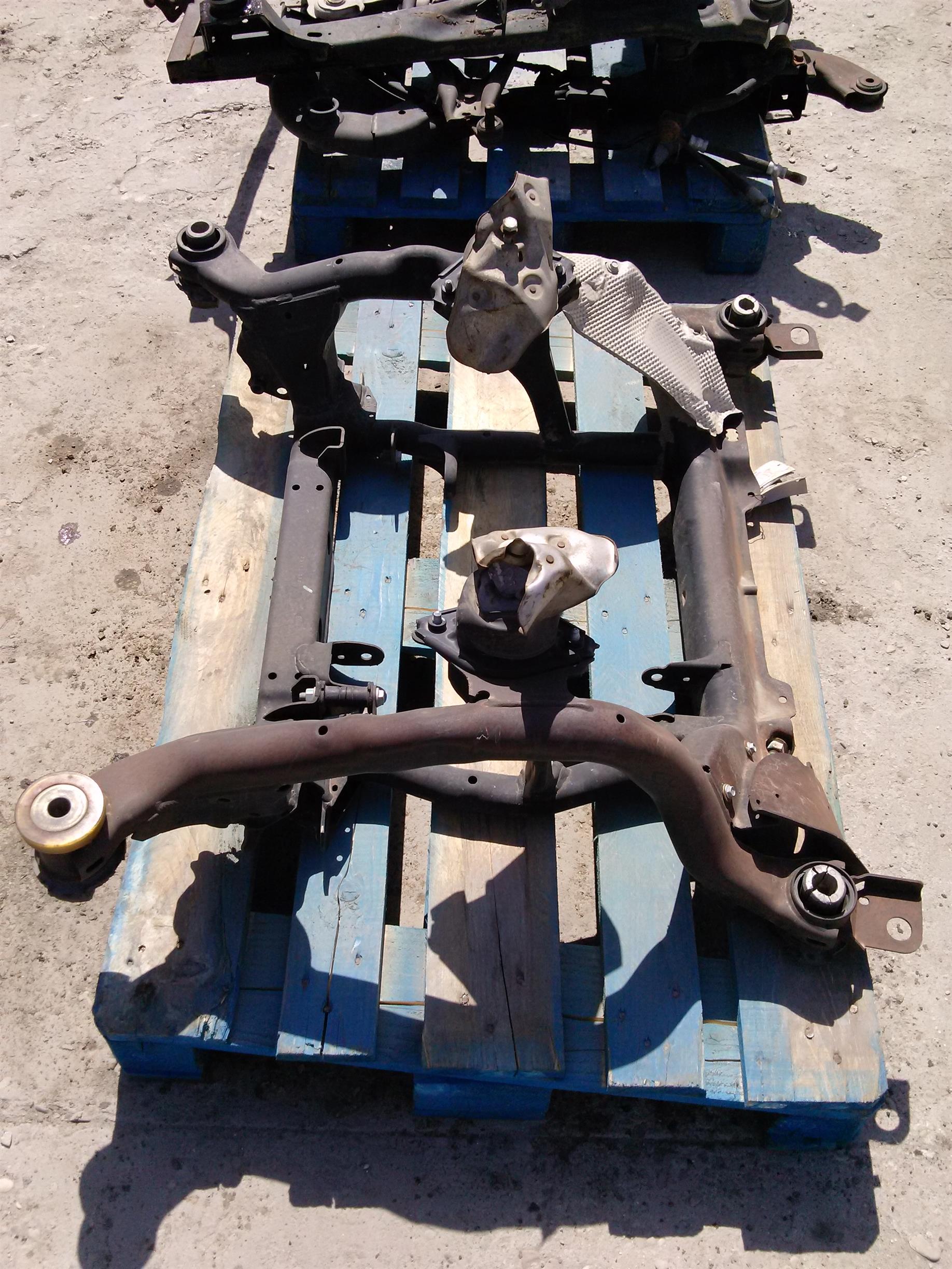 tanpon motor stanga Mercedes ML W164, 320S, an 2007
