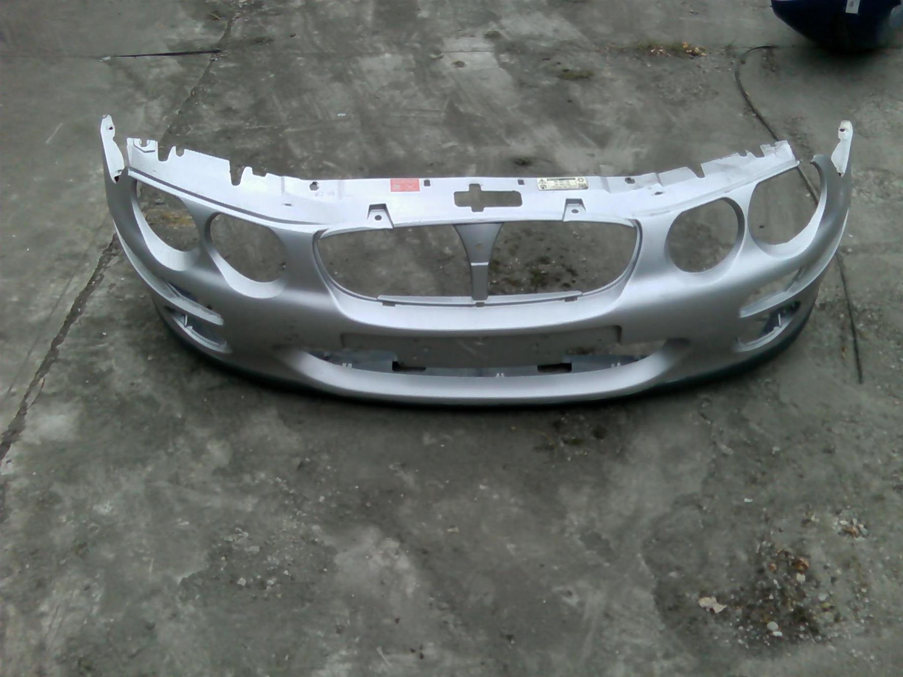 bara fata Rover 75