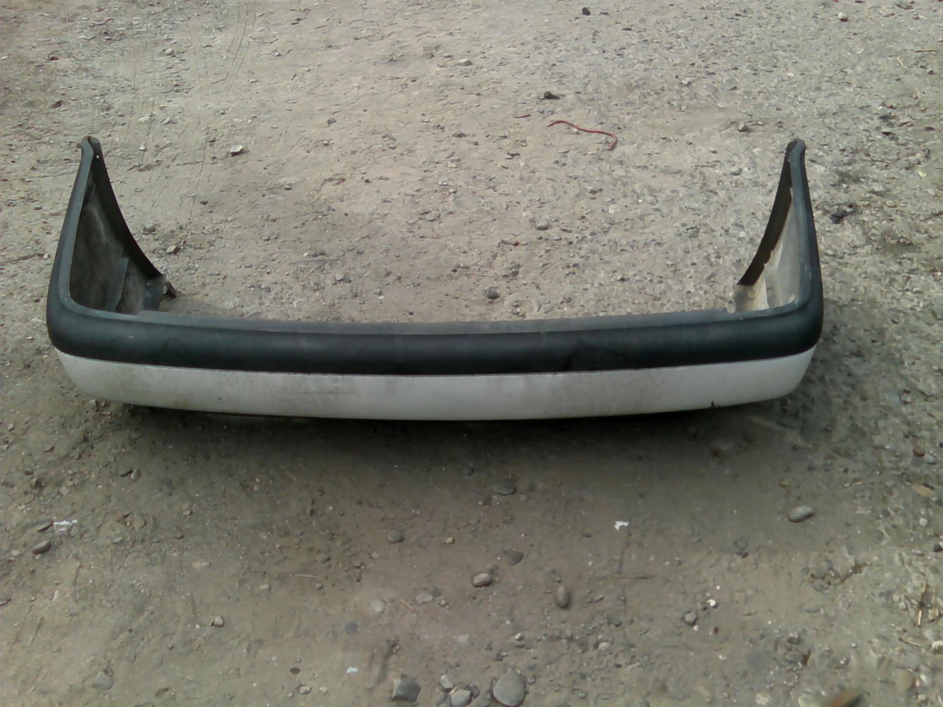 bara spate Volkswagen Passat B4