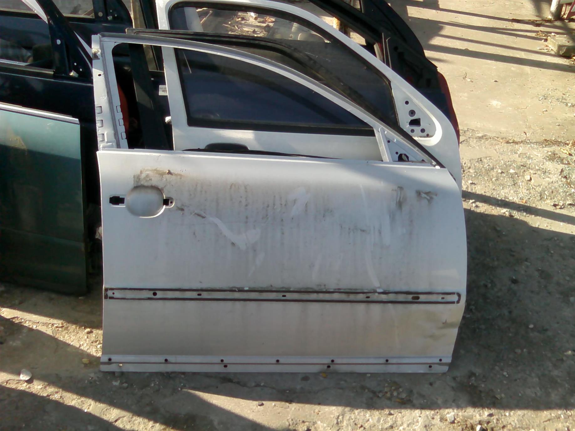 usa dreapta fata goala Volkswagen Passat B5