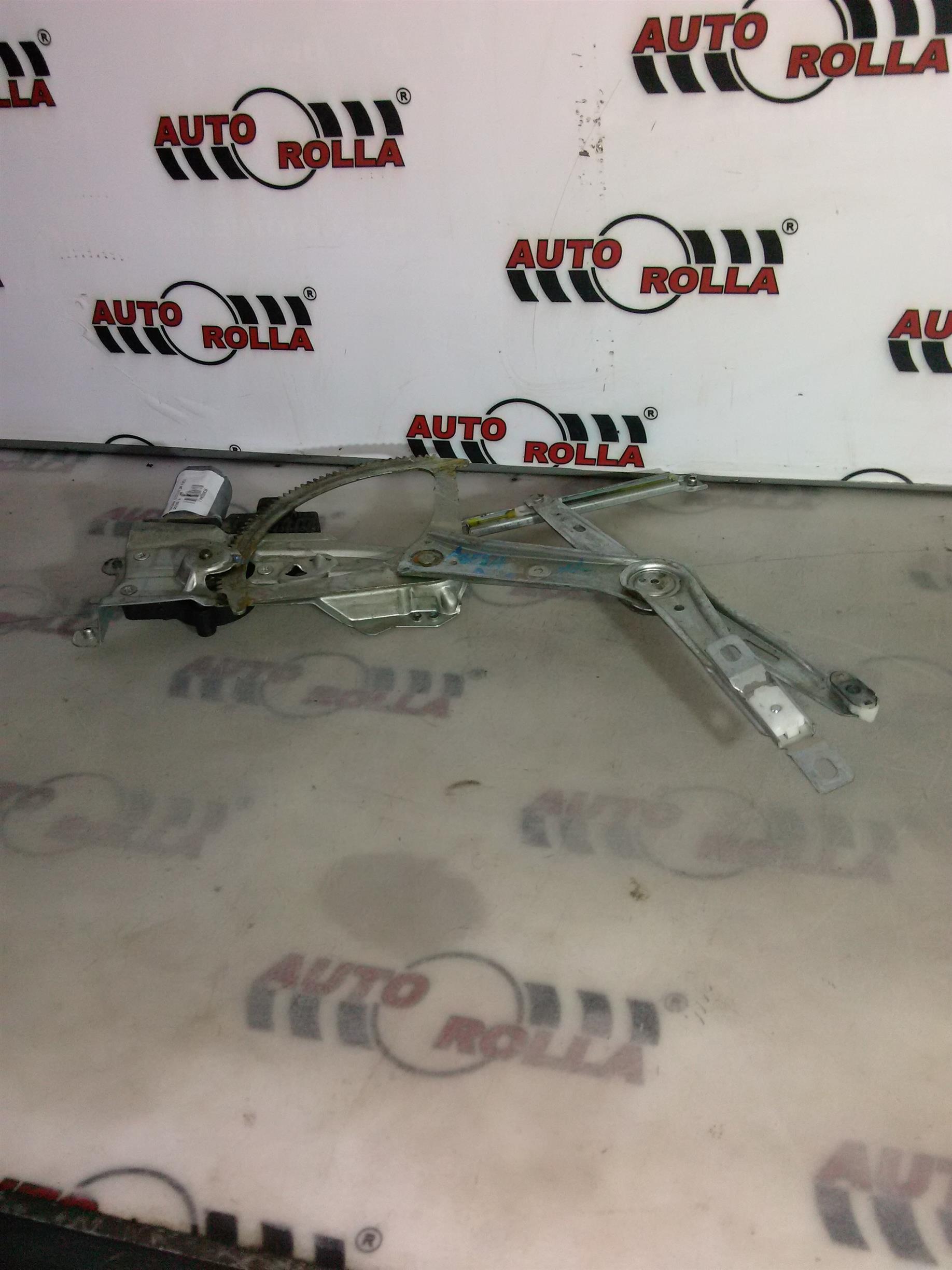 macara electrica dreapta fata Opel Astra H