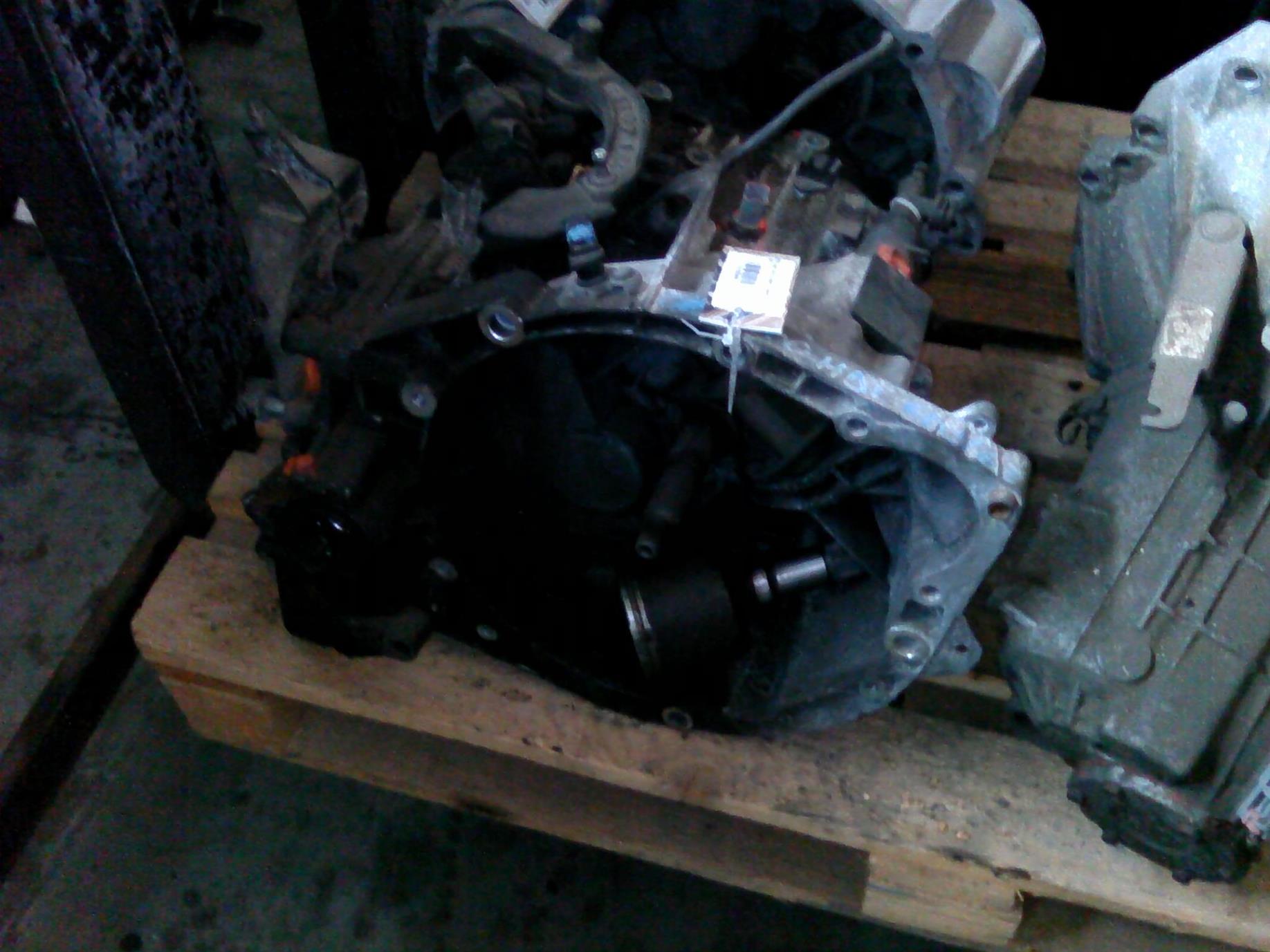 cutie viteze mecanica si cilindru ambreiaj Citroen C5, 2.0HDI