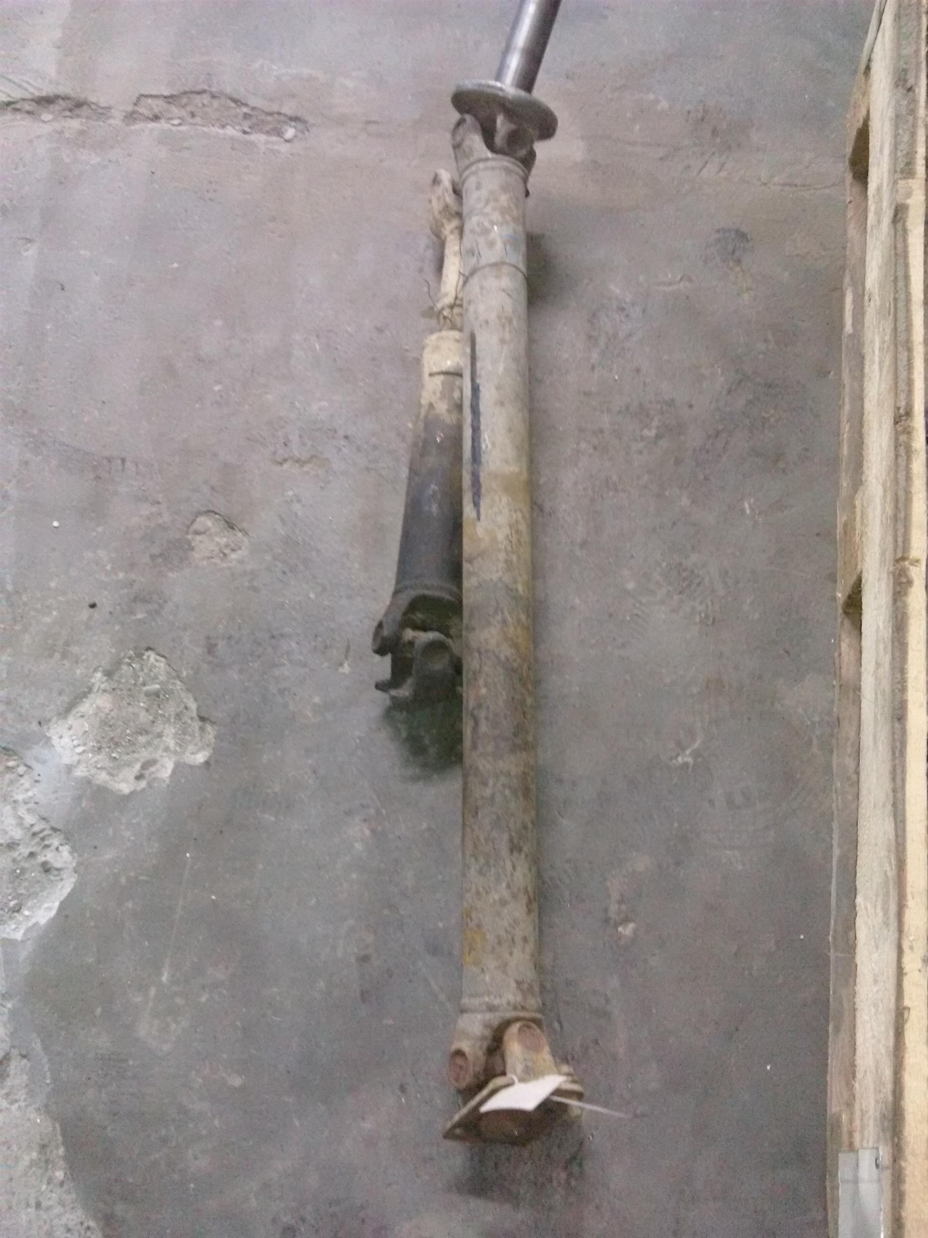cardan 2 segmenti Nissan Terrano 2, 2.7D