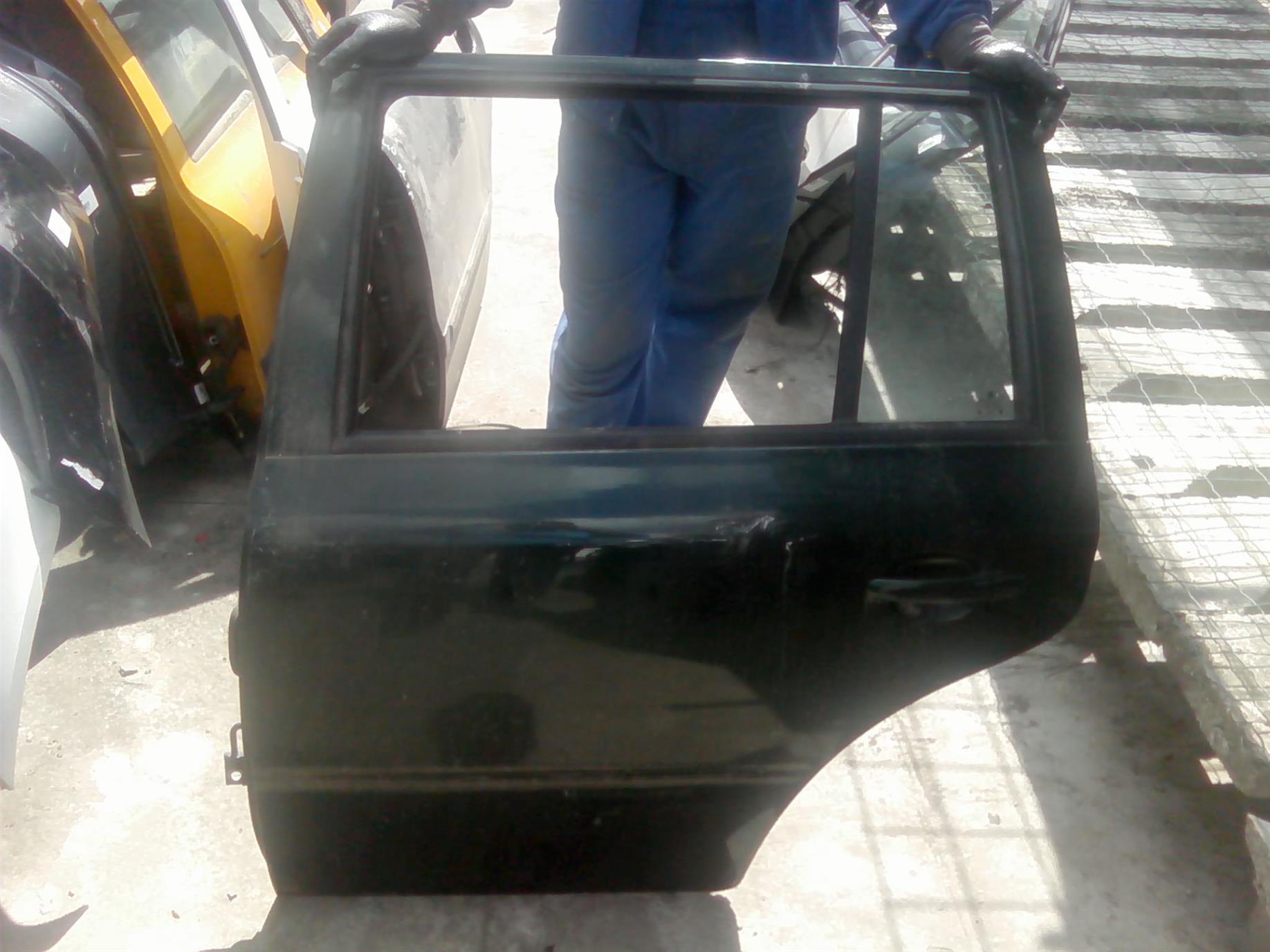 usa stanga spate completa break Skoda Octavia 1, break