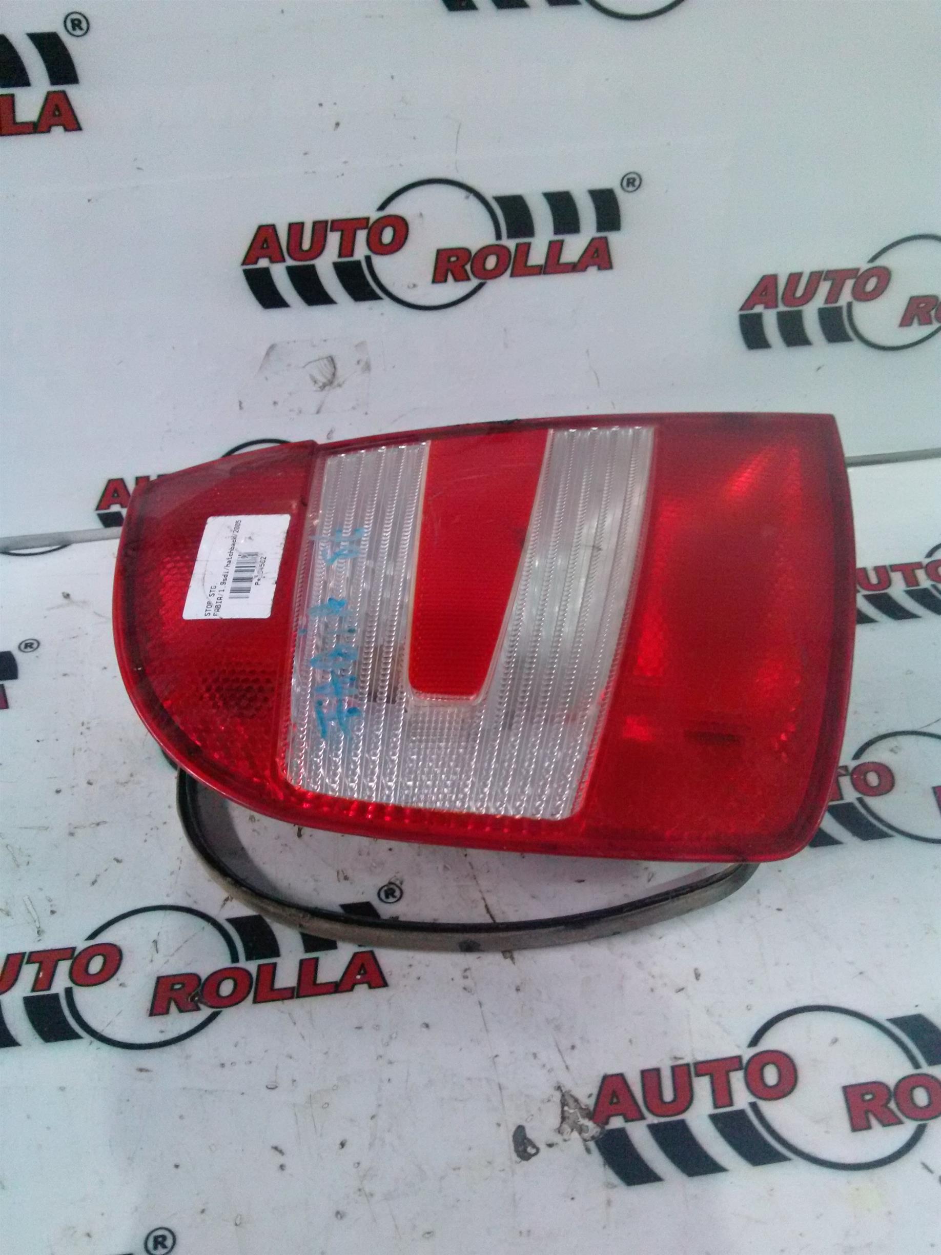 stop stanga Skoda Fabia 1.9SDI, an 2005 hatchback