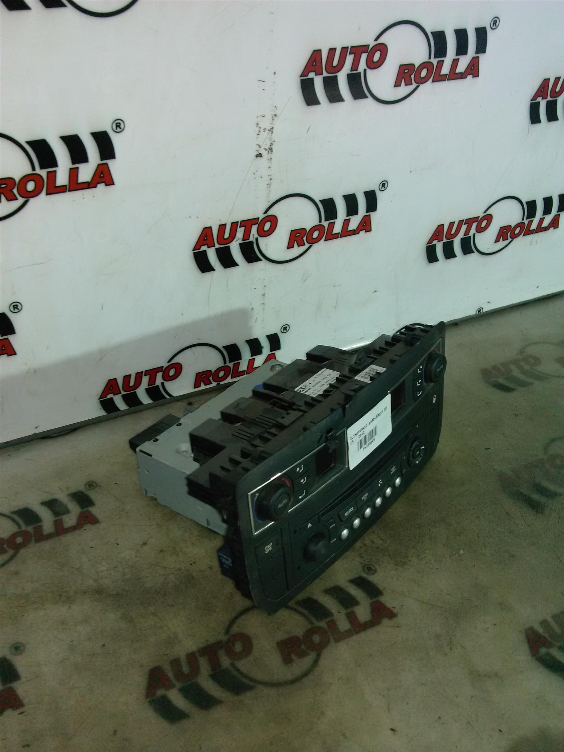 climatronic bord si radio cd Citroen C5, an 2012