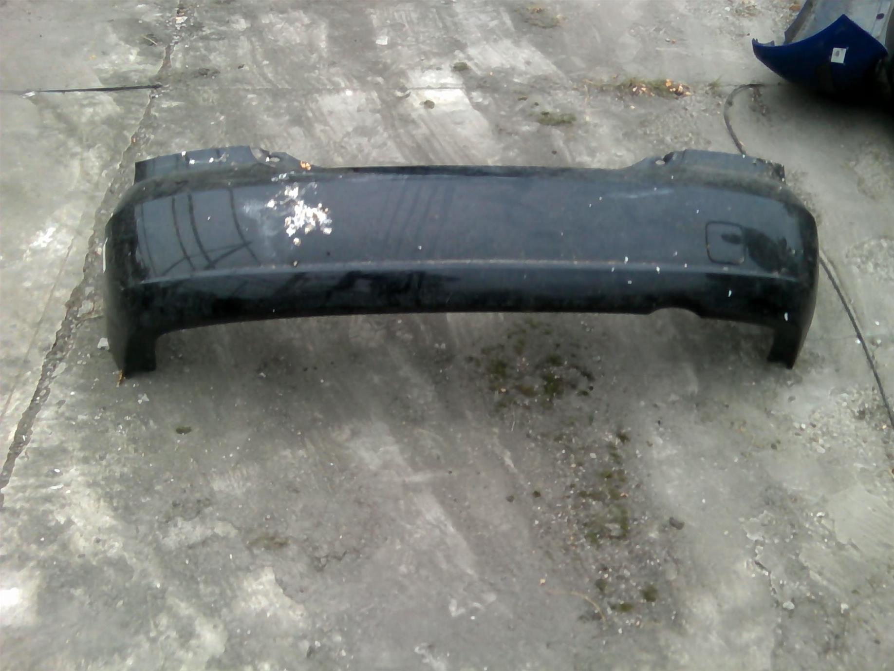 bara spate completa Nissan Almera 1.5S, an 2006, hatchback