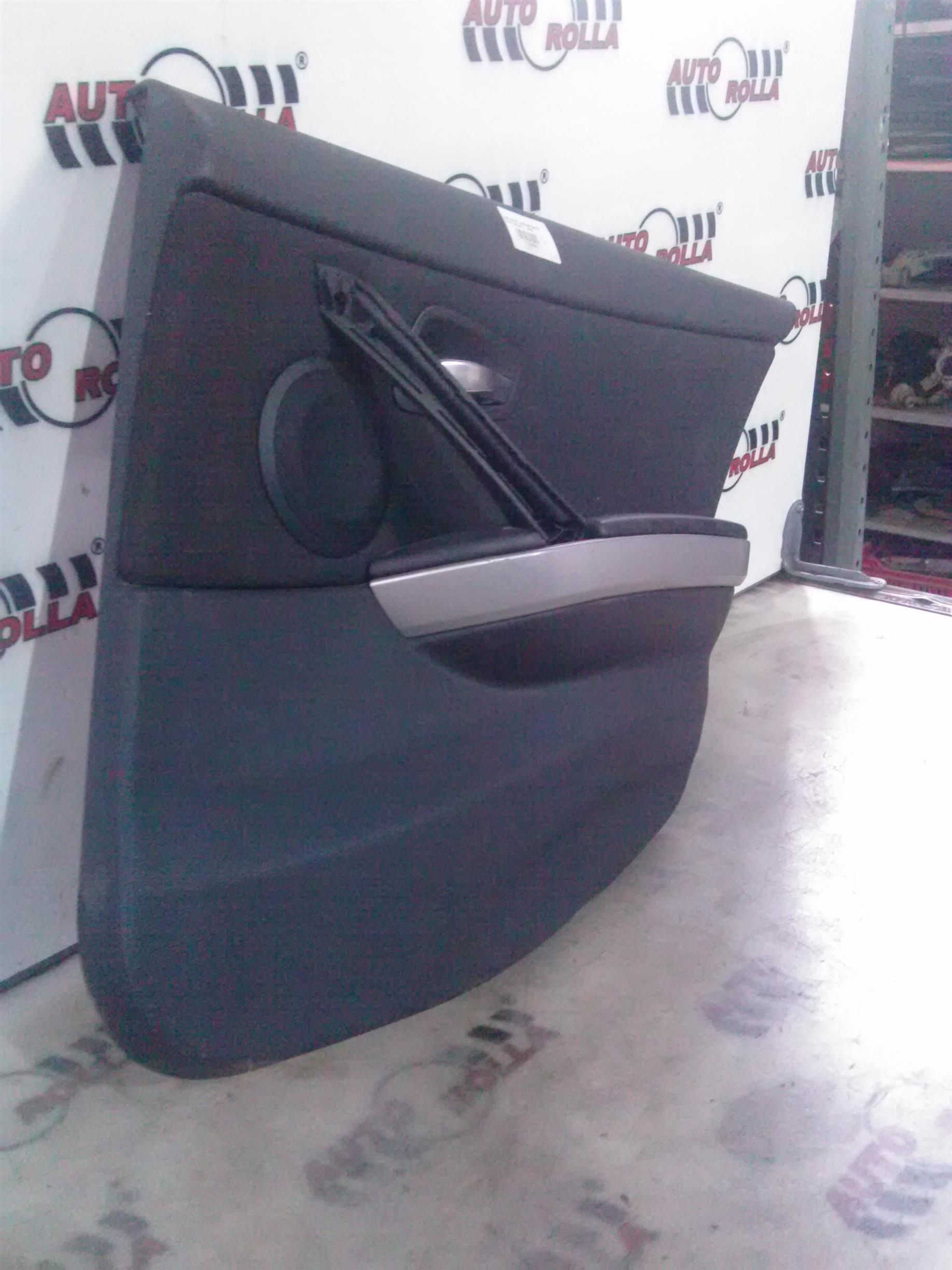 tapiterie usa dreapta spate BMW E91 an 2010