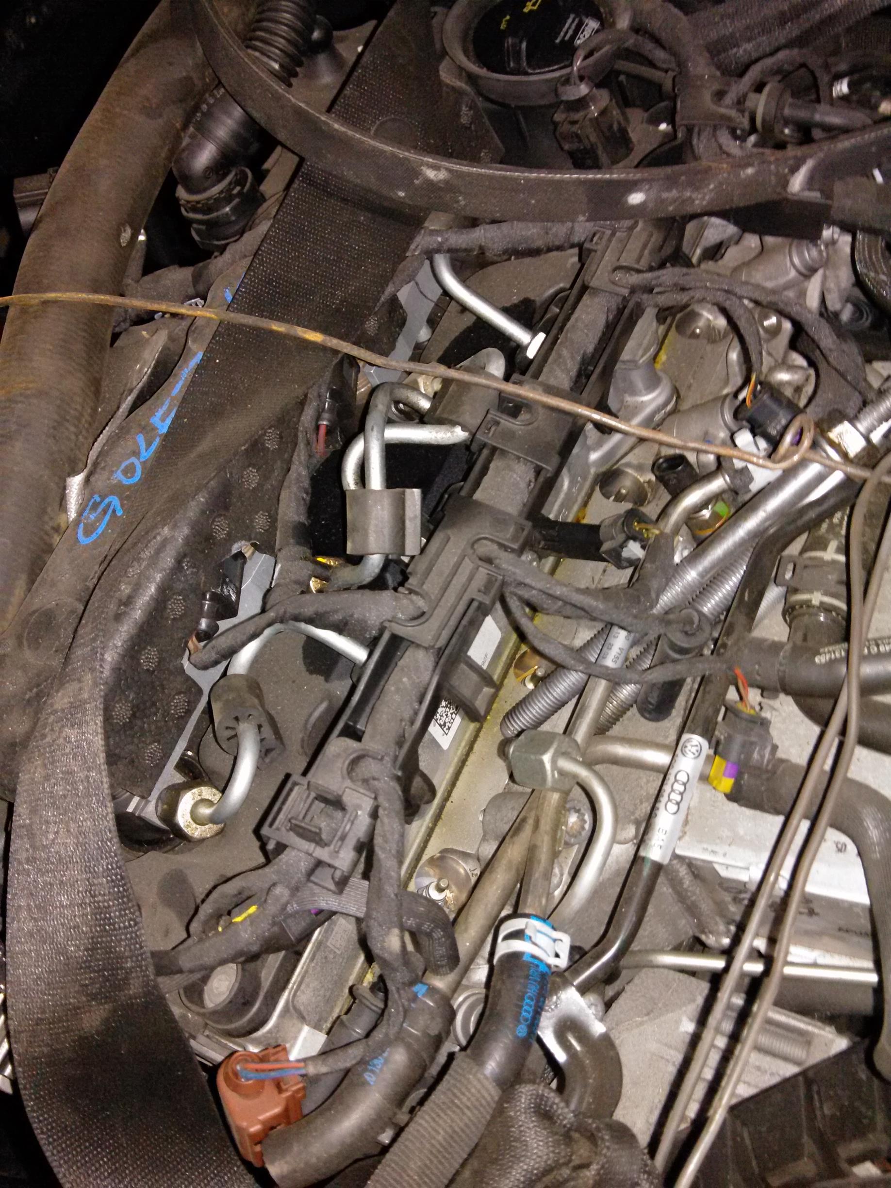 Injectoare set Volkswagen Golf 7, 1.6TDI