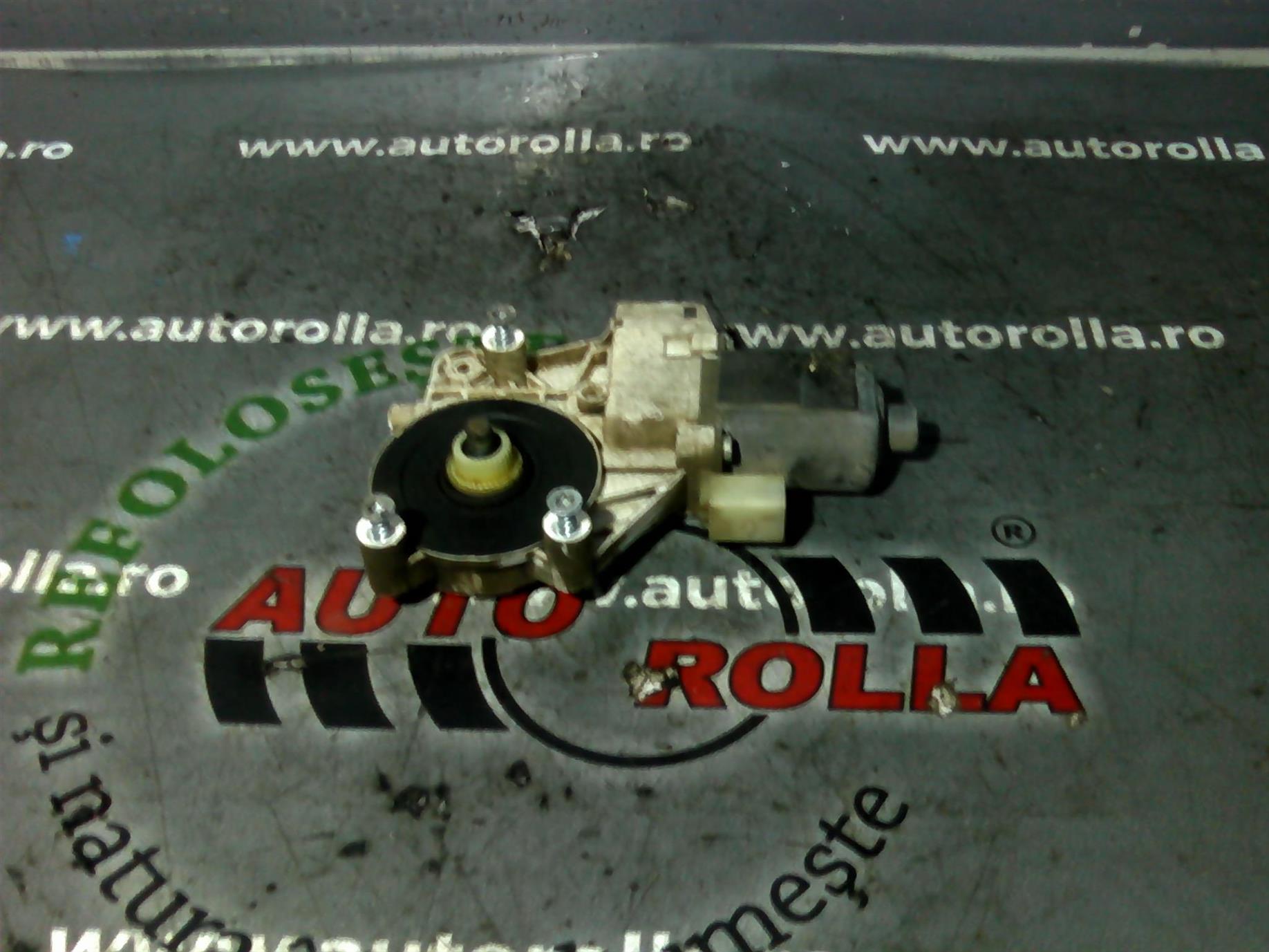 motoras macara stinga fata Mercedes Vito, an 2002