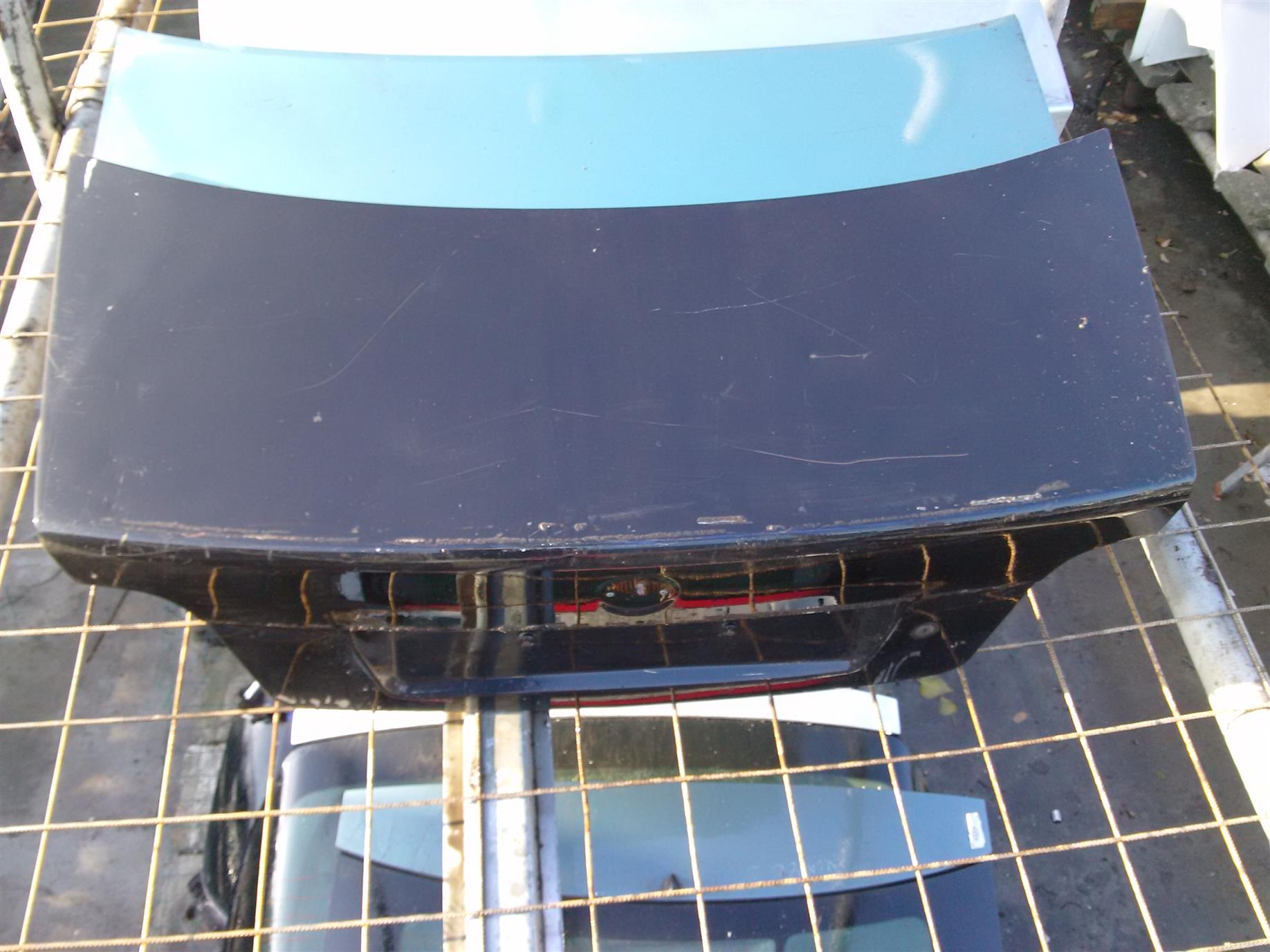 capota spate BMW E39 an 2003
