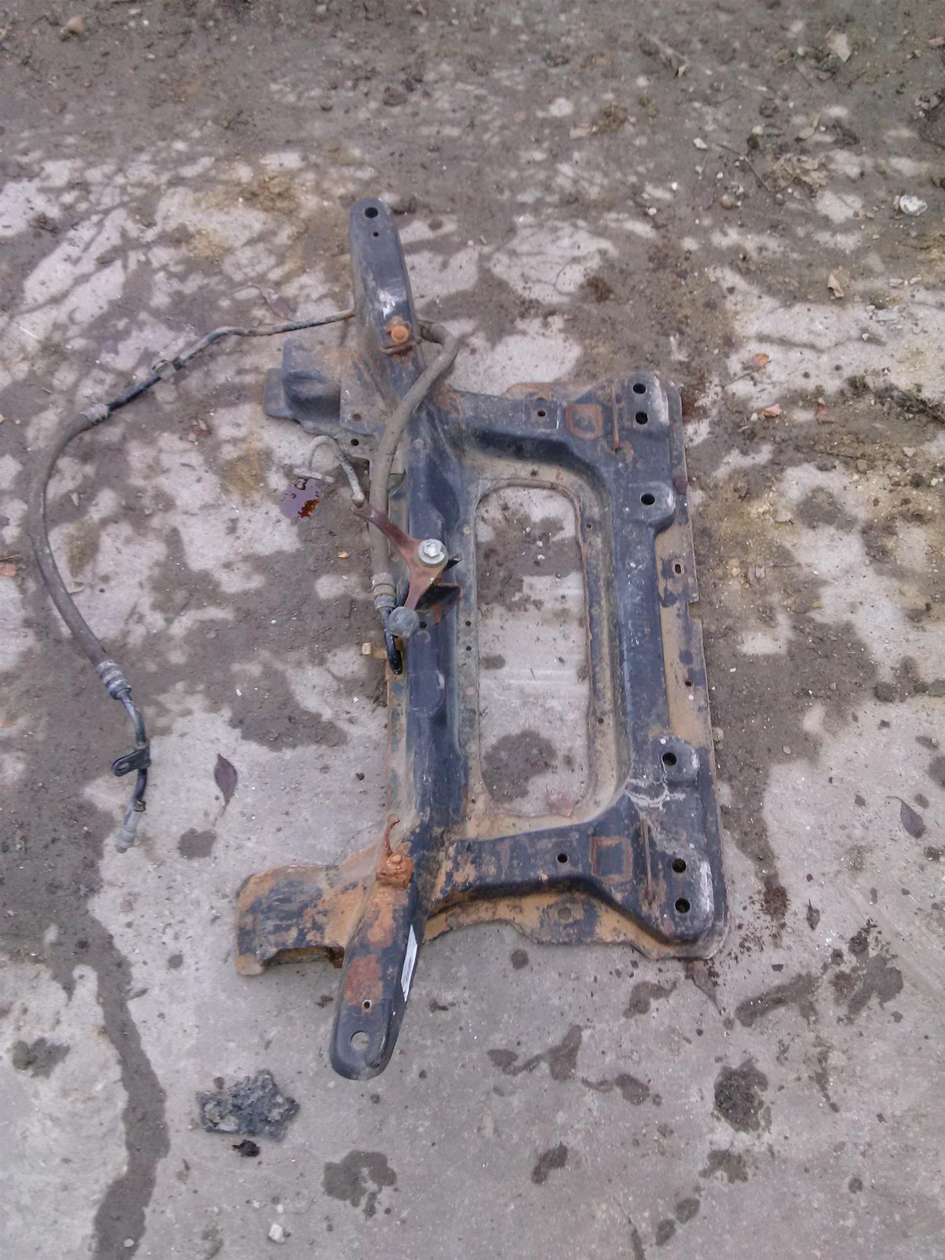 punte fata Peugeot Partner