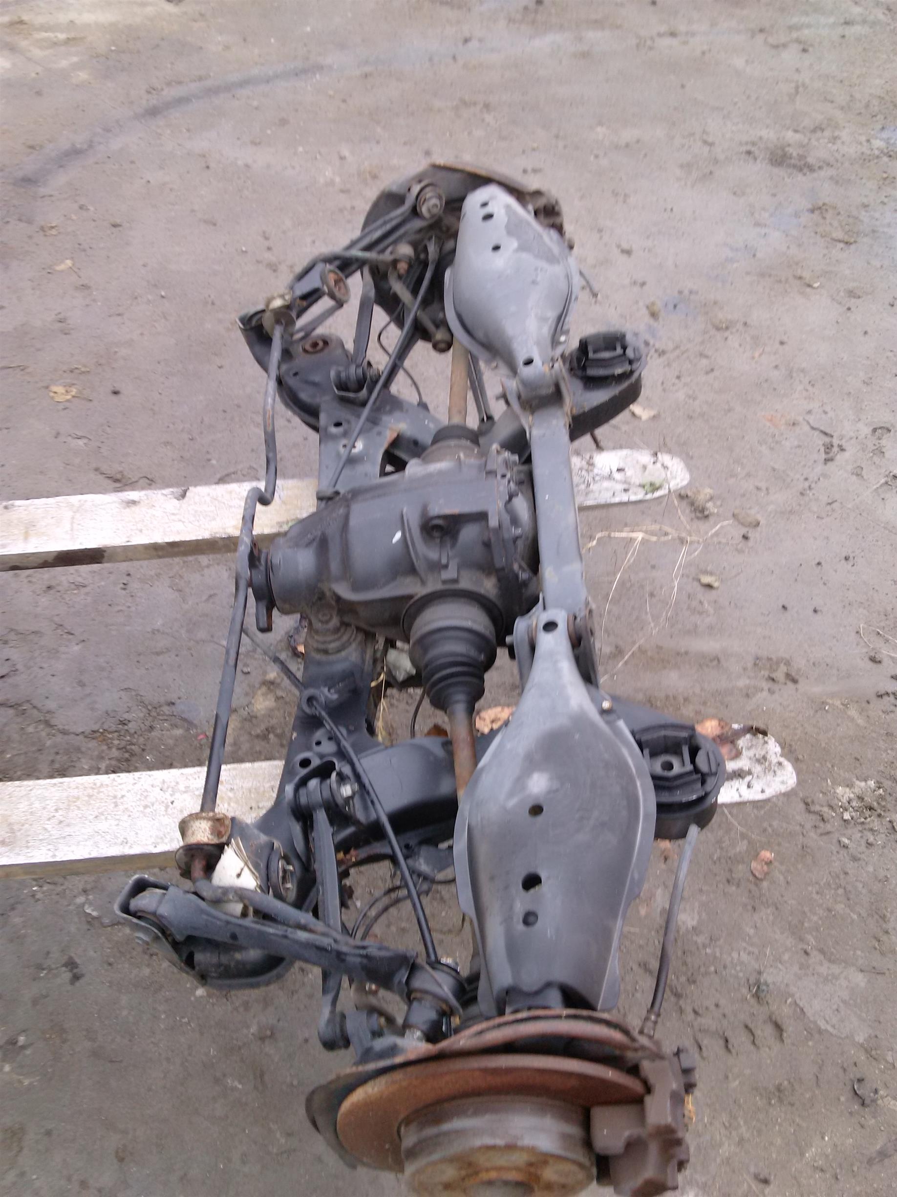 punte spate completa Mercedes CLK W209, an 2006