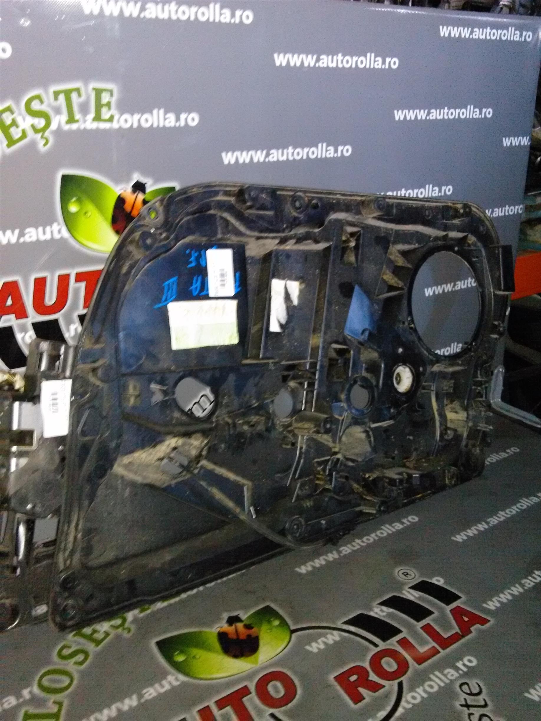macara electrica usa dreapta fata Ford Fiesta, an 2010