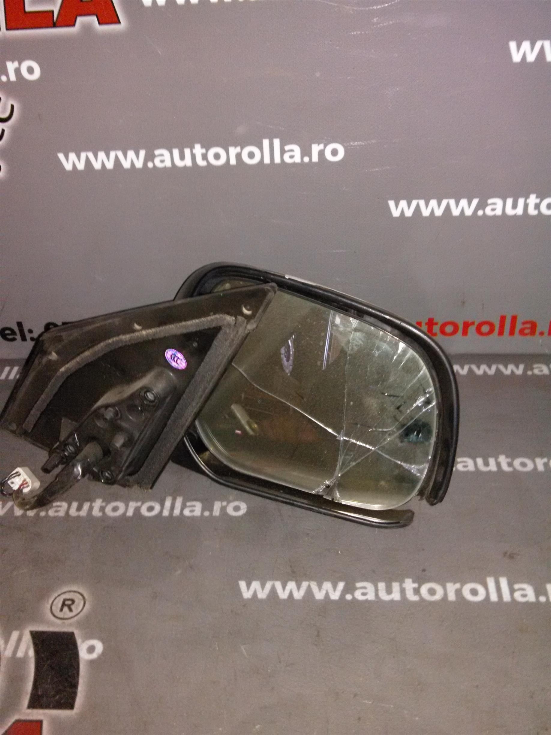 oglinda dreapta electrica geam crapat Toyota Rav 4, an 2008